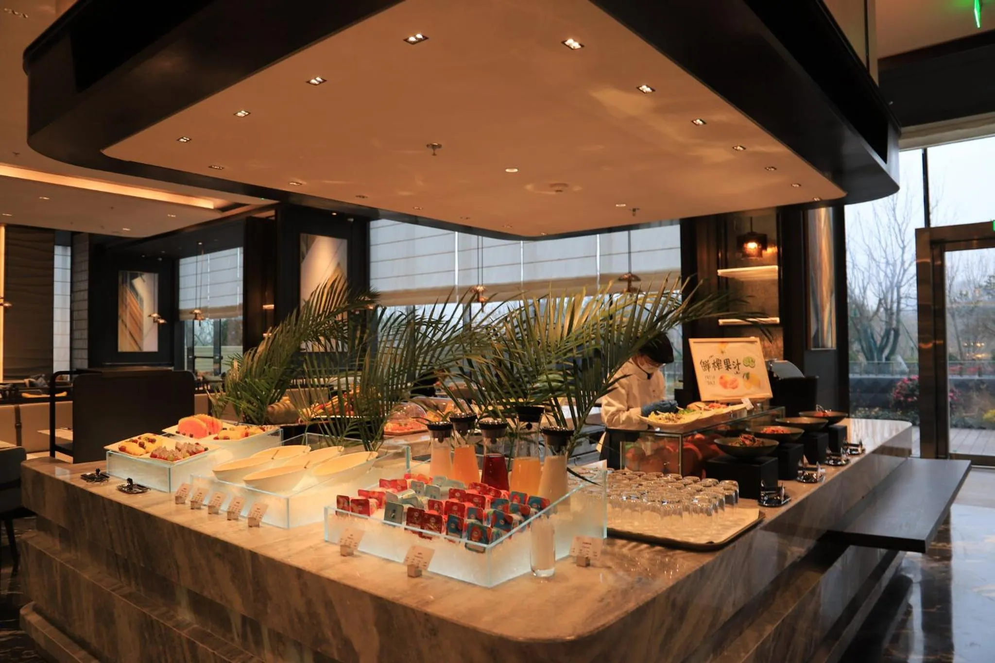 Breakfast in Crowne Plaza Ezhou by IHG