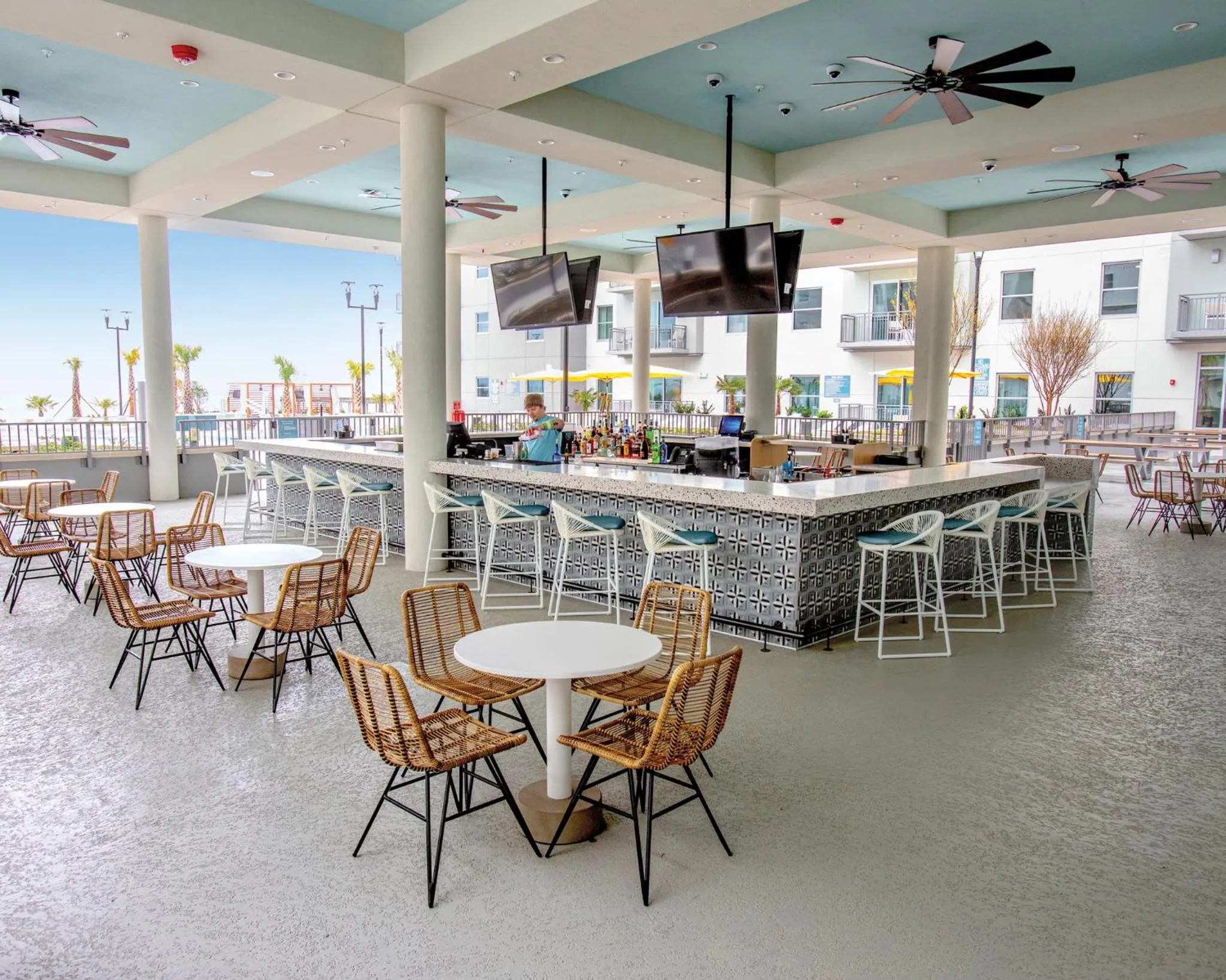 Lounge or bar in Holiday Inn Club Vacations Myrtle Beach Oceanfront