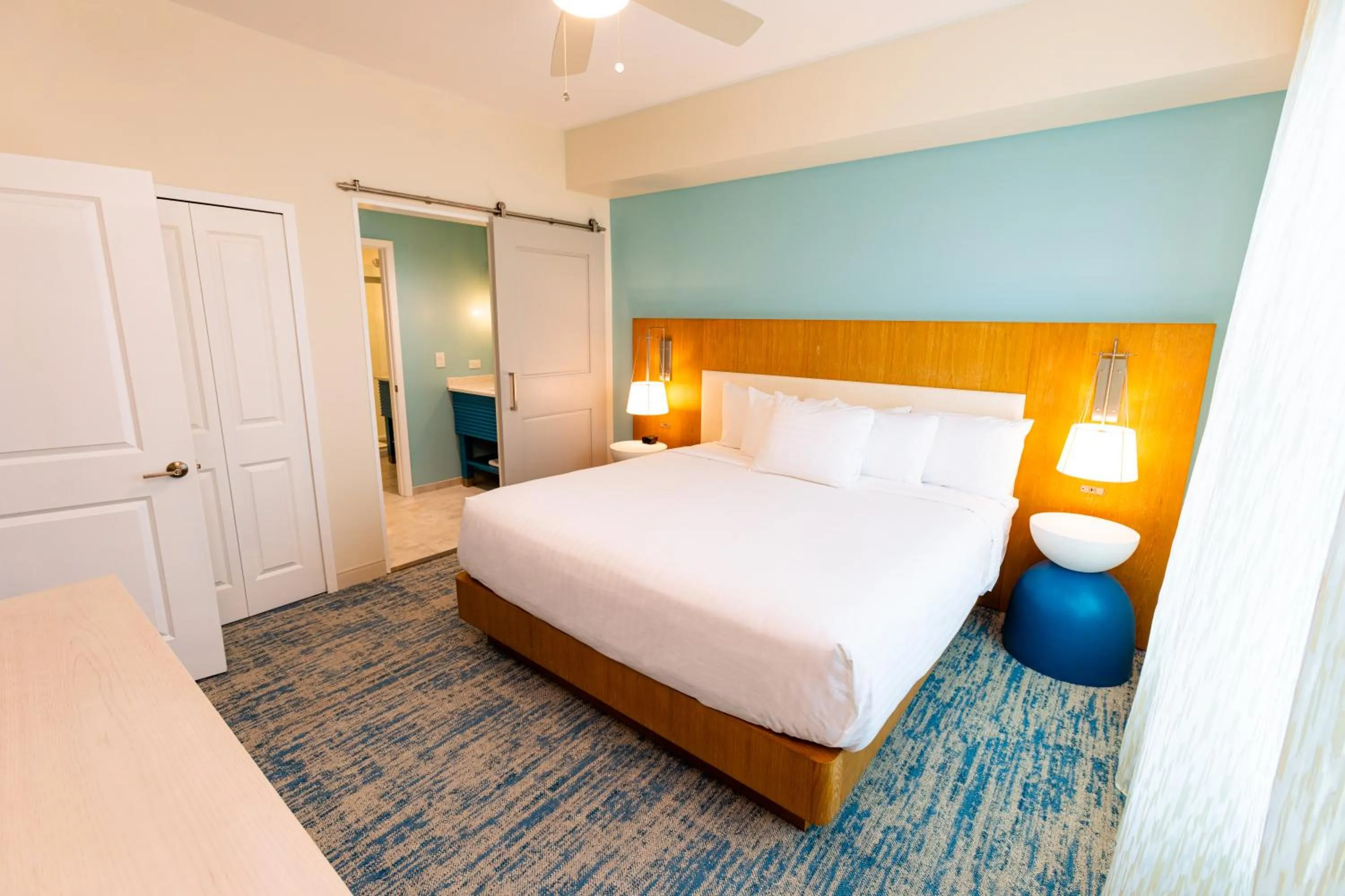 Bed in Holiday Inn Club Vacations Myrtle Beach Oceanfront