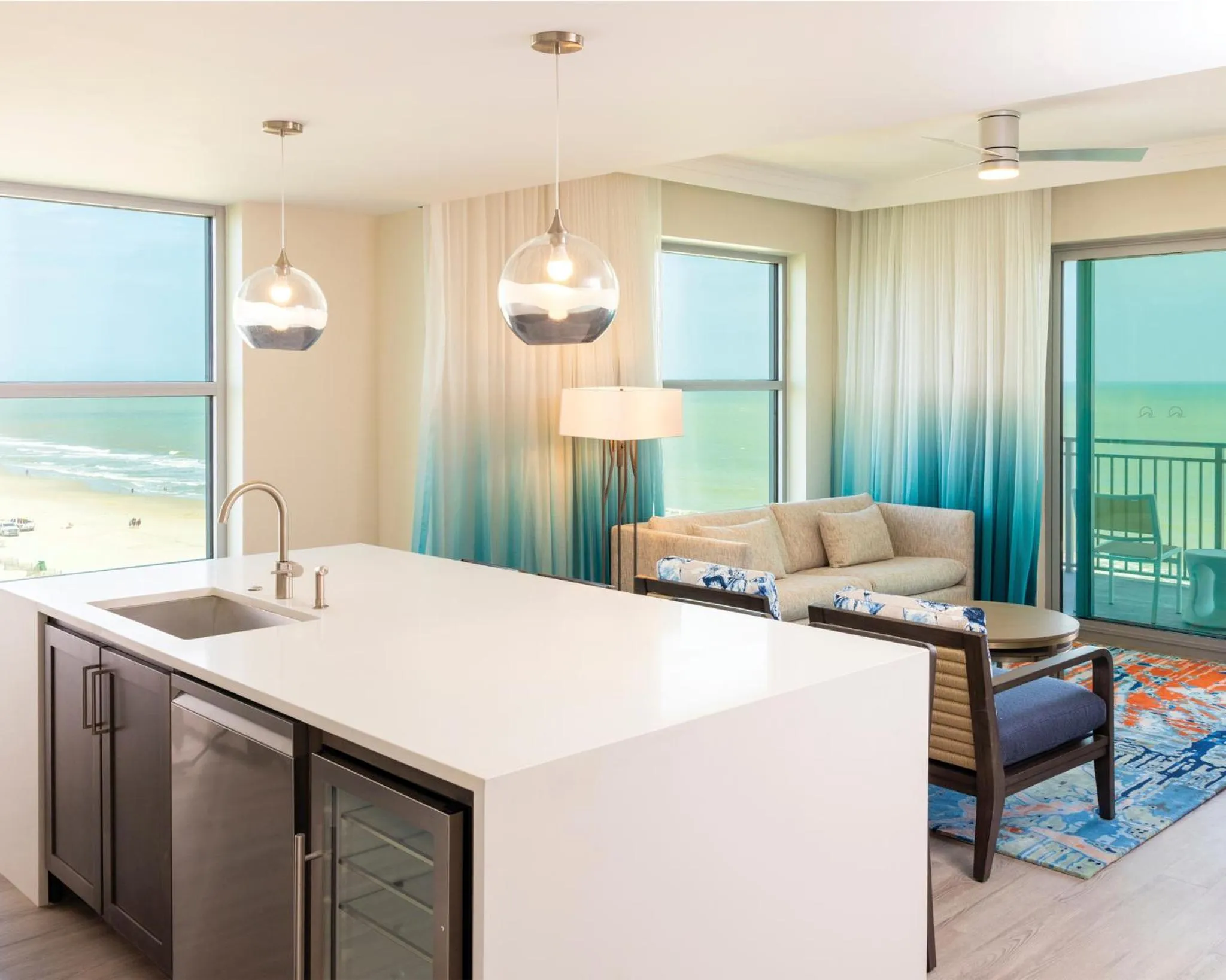 Living room in Holiday Inn Club Vacations Myrtle Beach Oceanfront