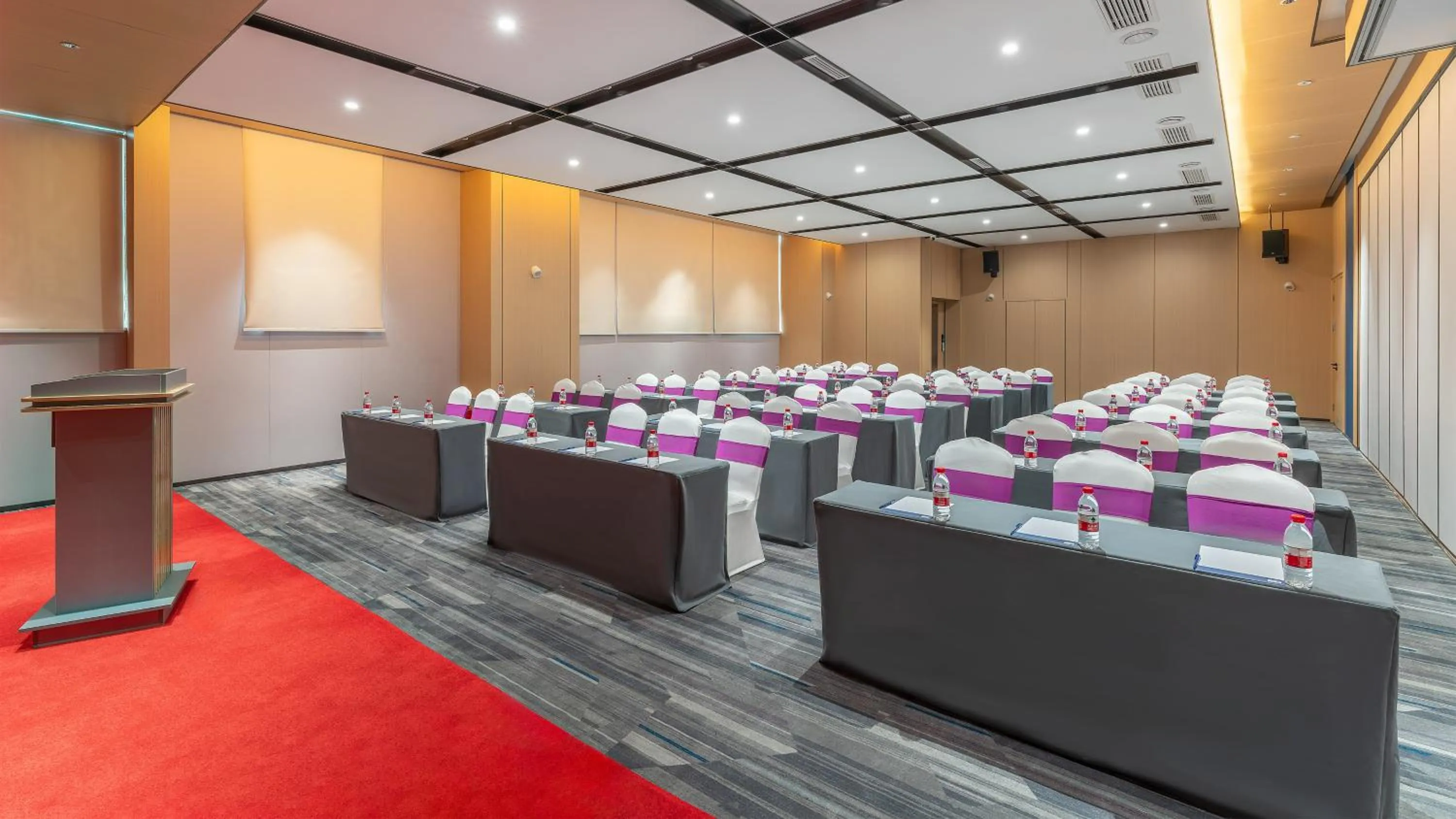 Banquet/Function facilities in Holiday Inn Express Changsha Yuhua by IHG