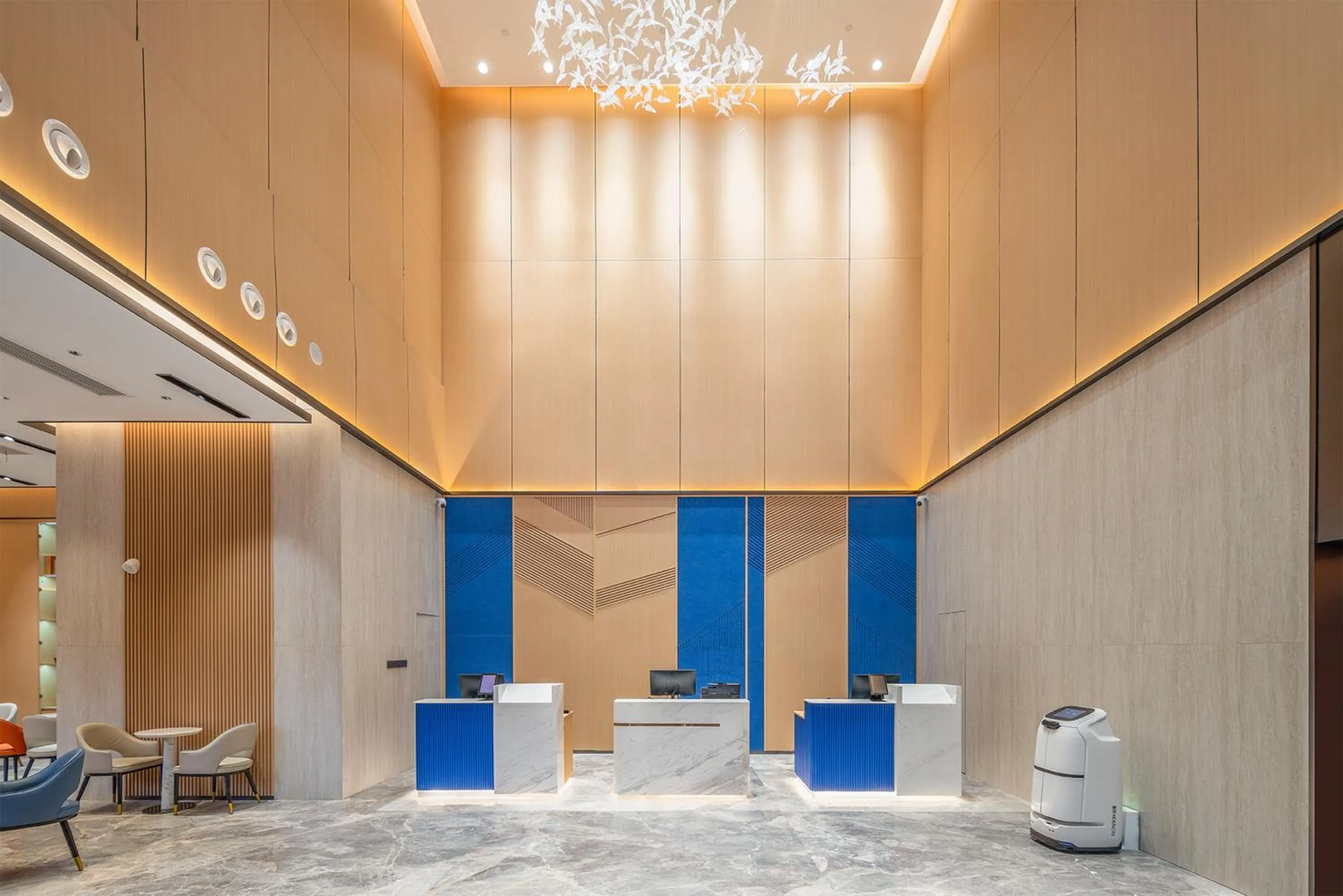 Lobby or reception in Holiday Inn Express Changsha Yuhua by IHG
