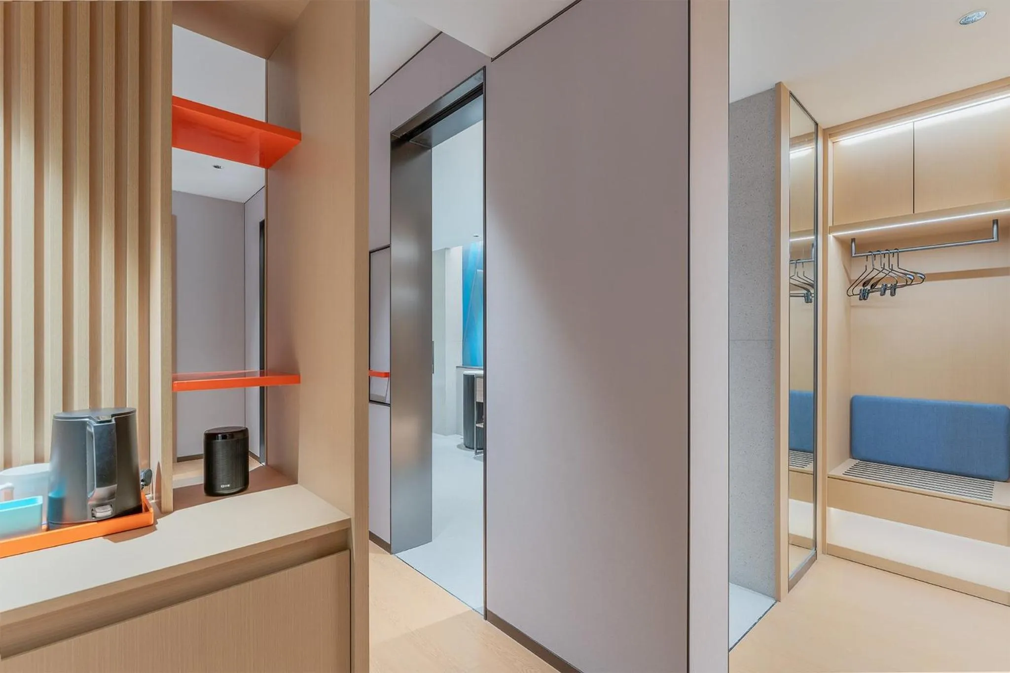 Photo of the whole room, Bed in Holiday Inn Express Changsha Yuhua by IHG