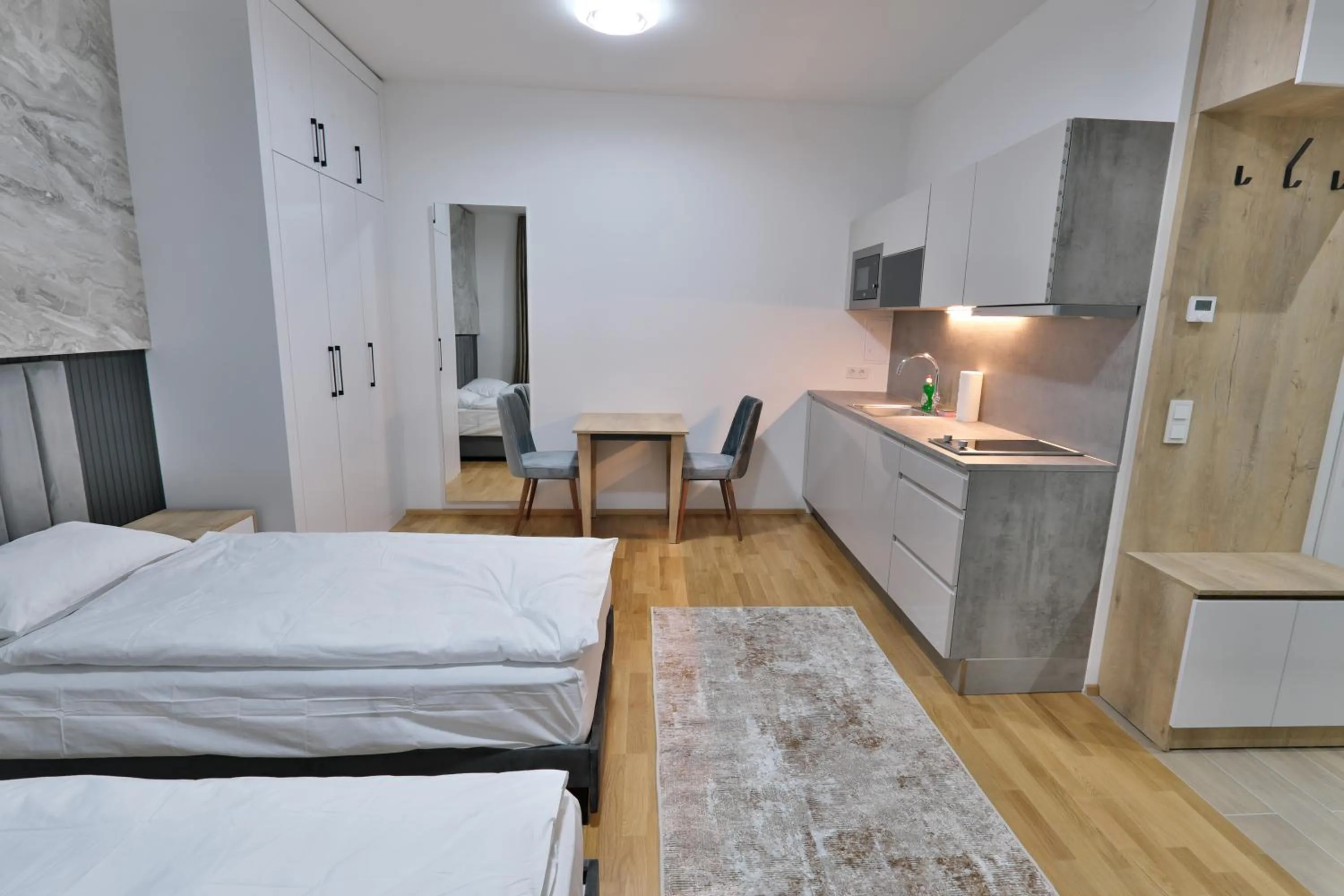 Deluxe Double or Twin Room - single occupancy in Vienna Lotus Apartments