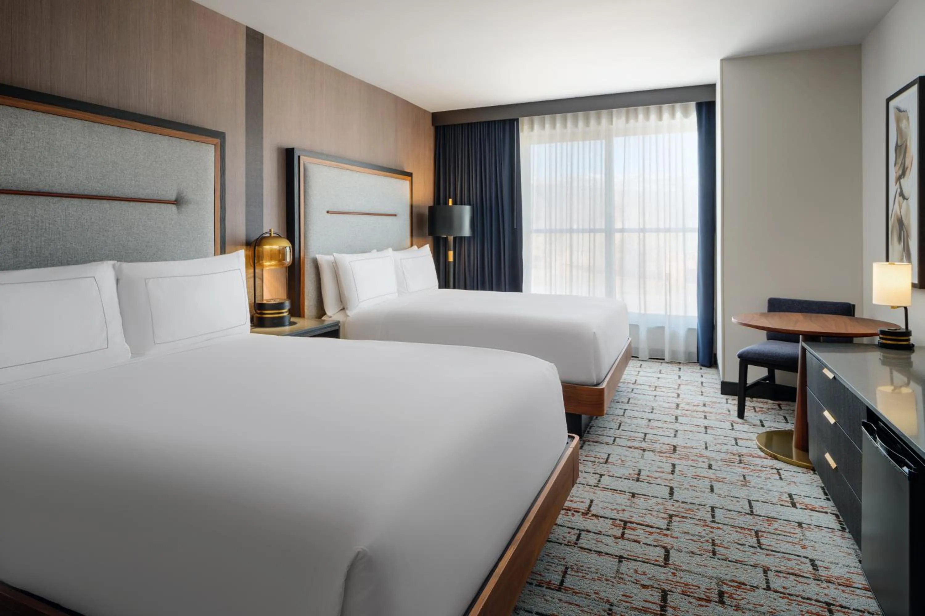 Photo of the whole room, Bed in The Hoffmann Hotel Basalt Aspen Tapestry Collection Hilton