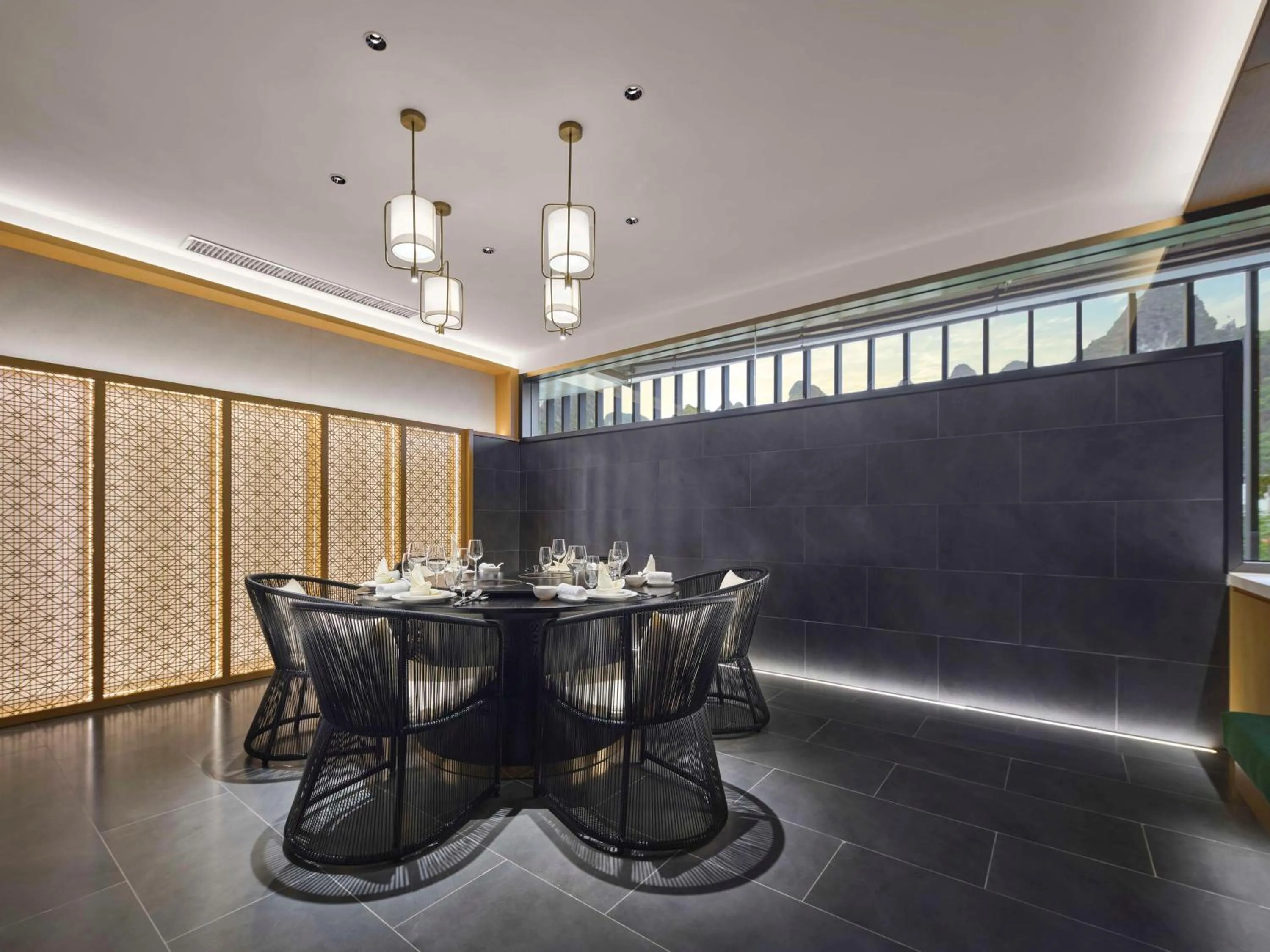 Restaurant/places to eat in Hilton Garden Inn Guilin Yangshuo