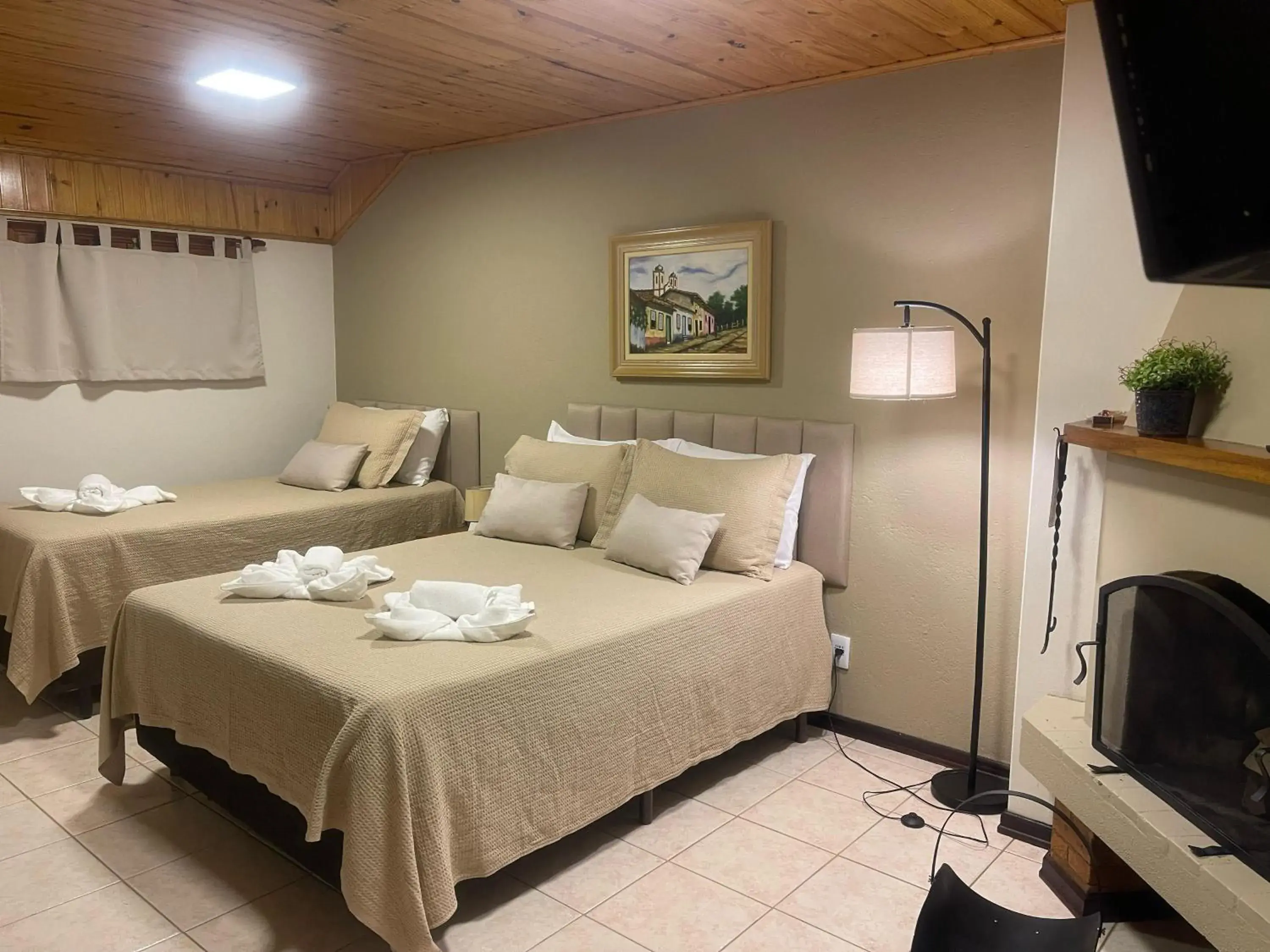 Superior Suite in Pousada Flor de Lua Monte Verde Superior Suite in Pousada Flor de Lua Monte Verde