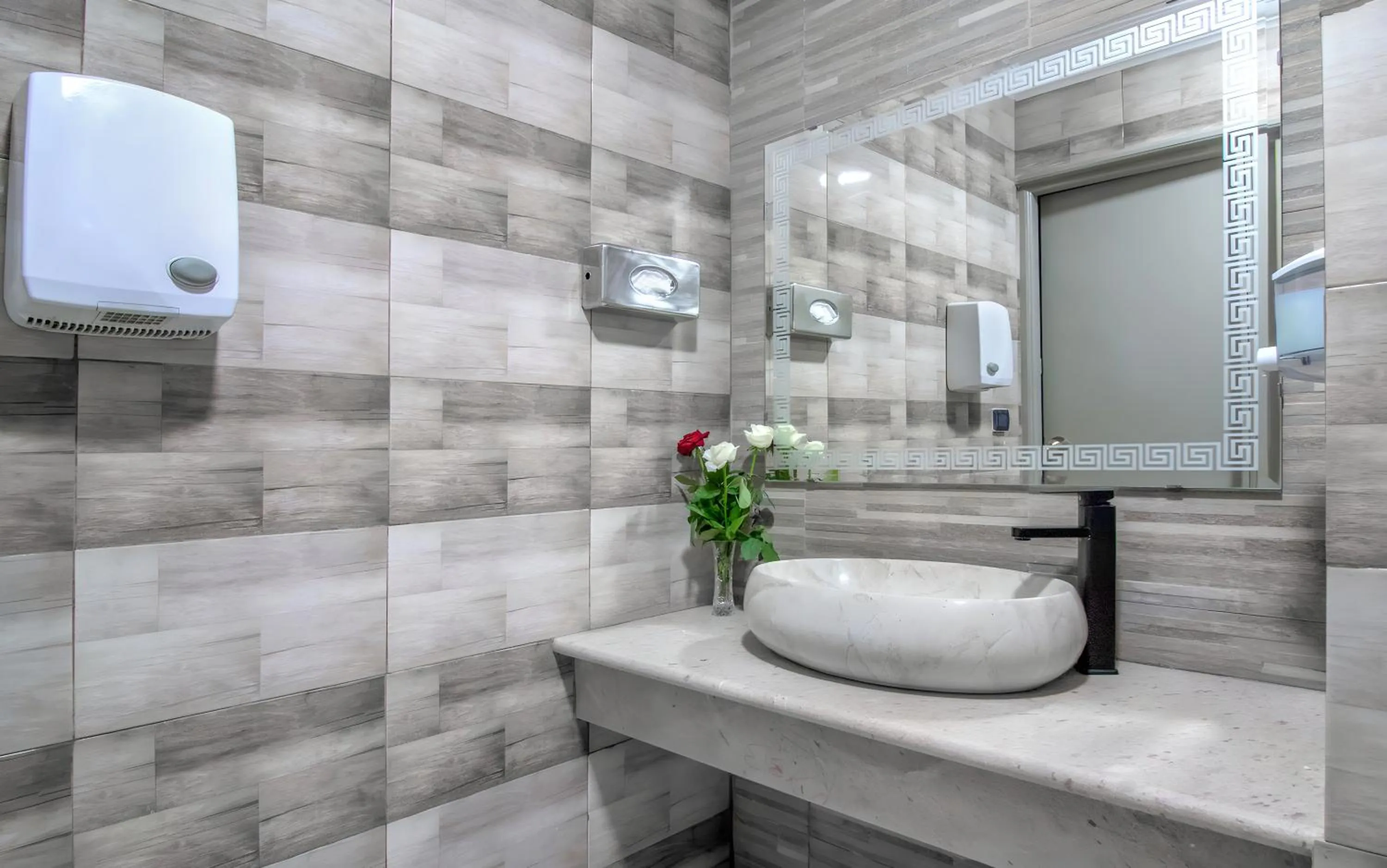 Bathroom in El Oumara Hotel