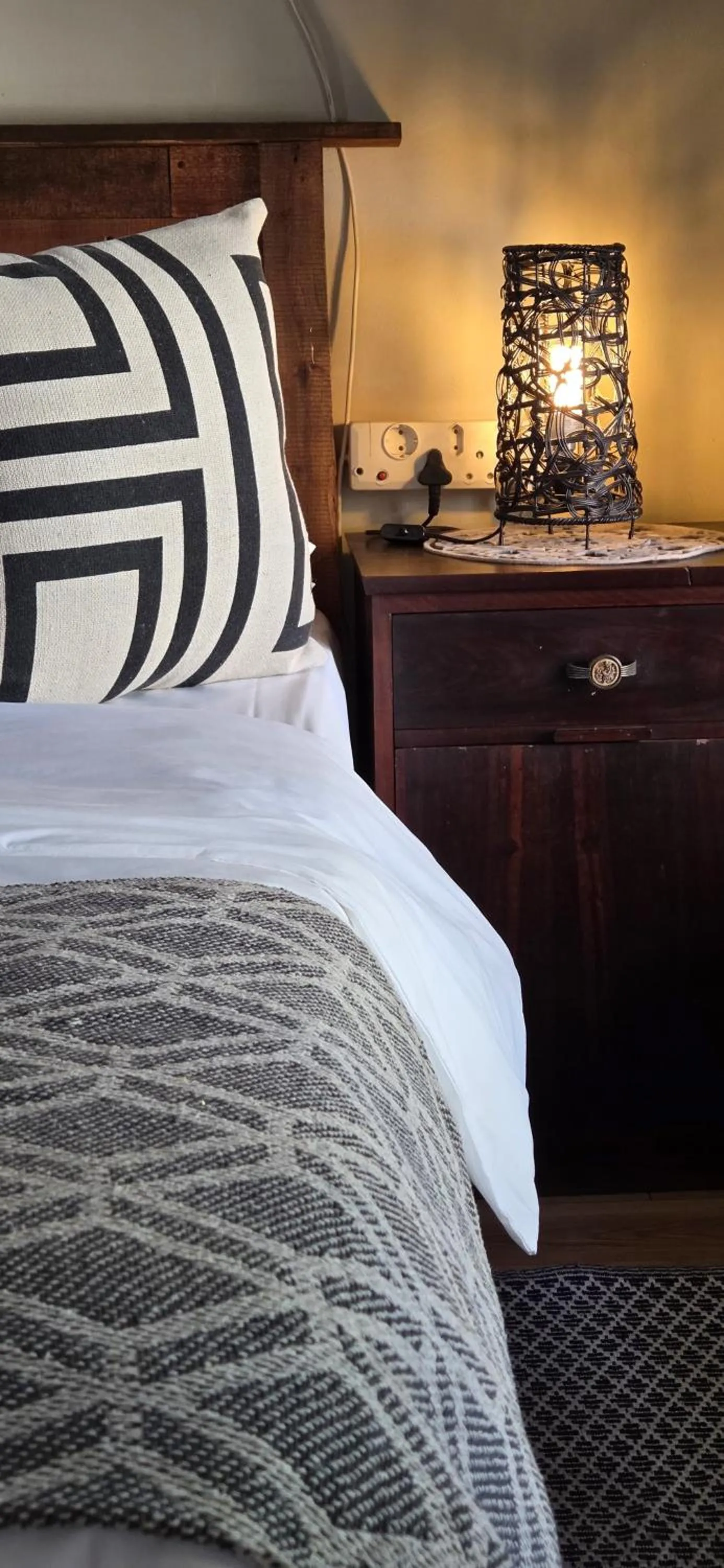 Photo of the whole room, Bed in Bo Kamer Guesthouse