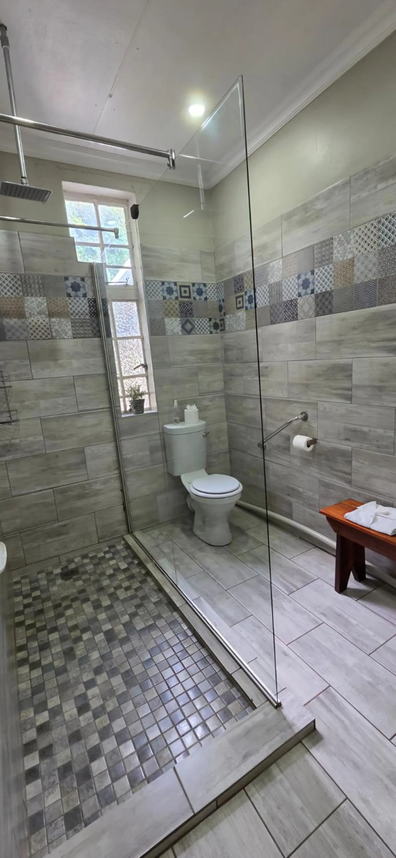 Shower in Bo Kamer Guesthouse