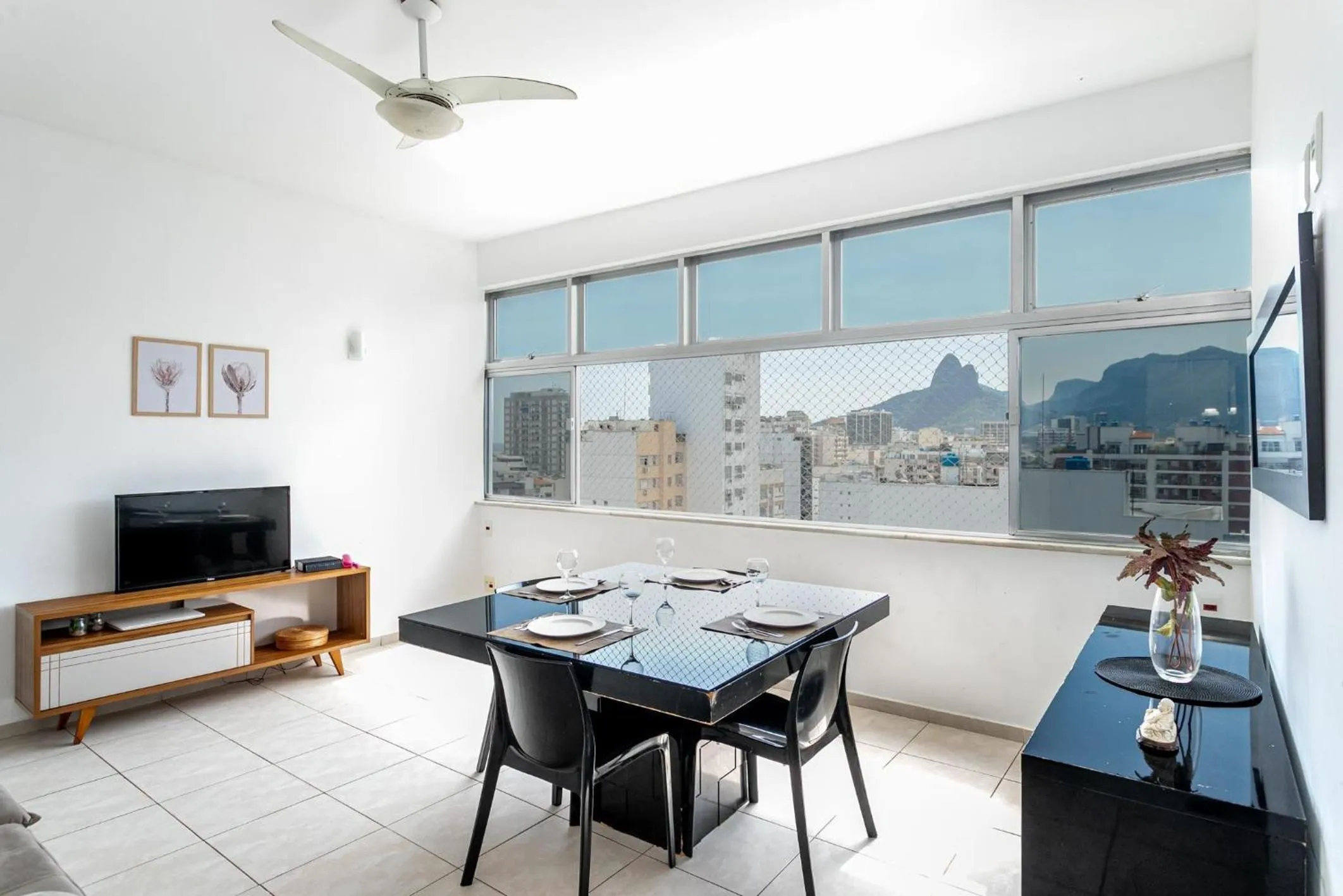 Living room in Sunset Ipanema - Pôr do Sol e Arpoador