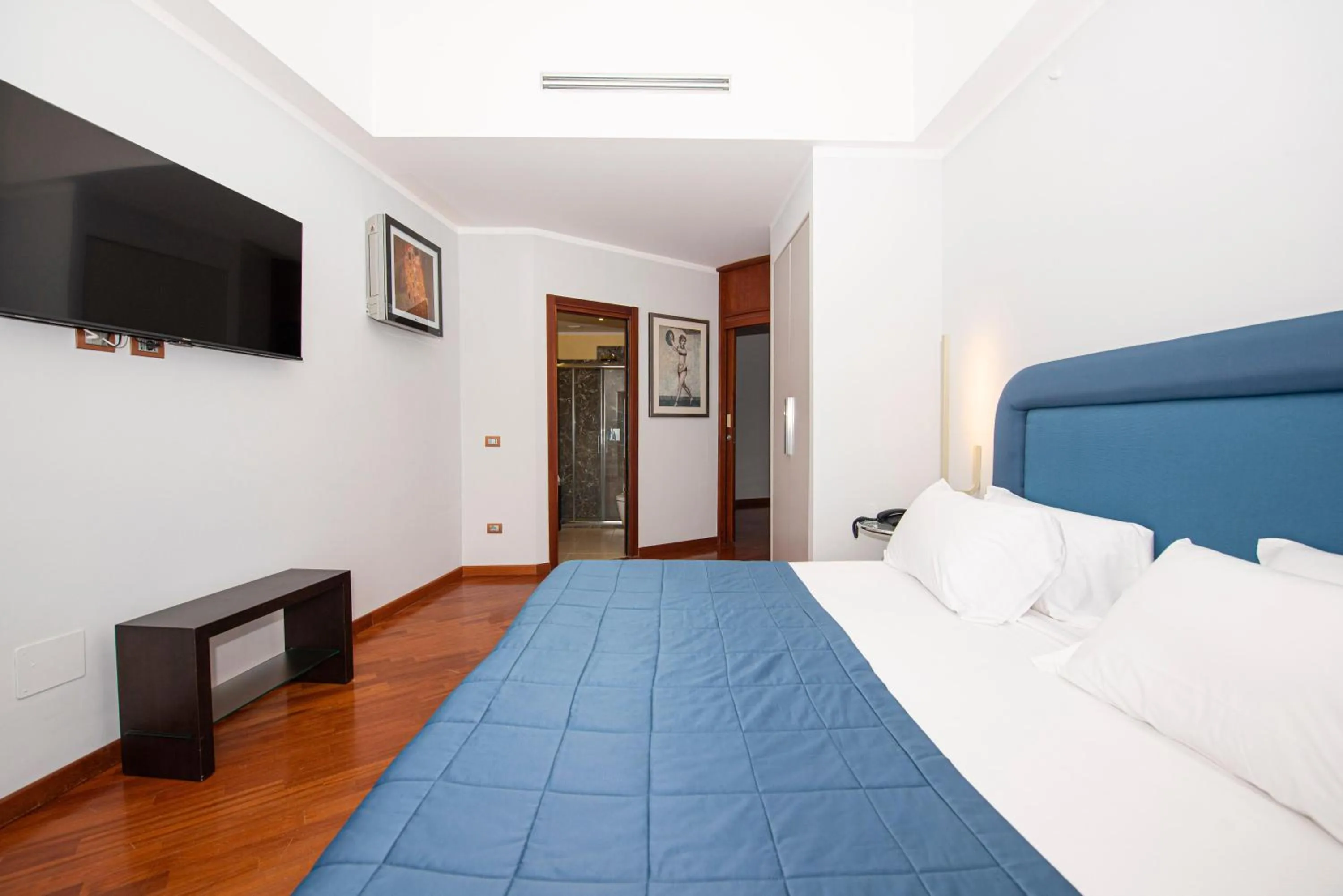 Bed in Baia Taormina - CDSHotels