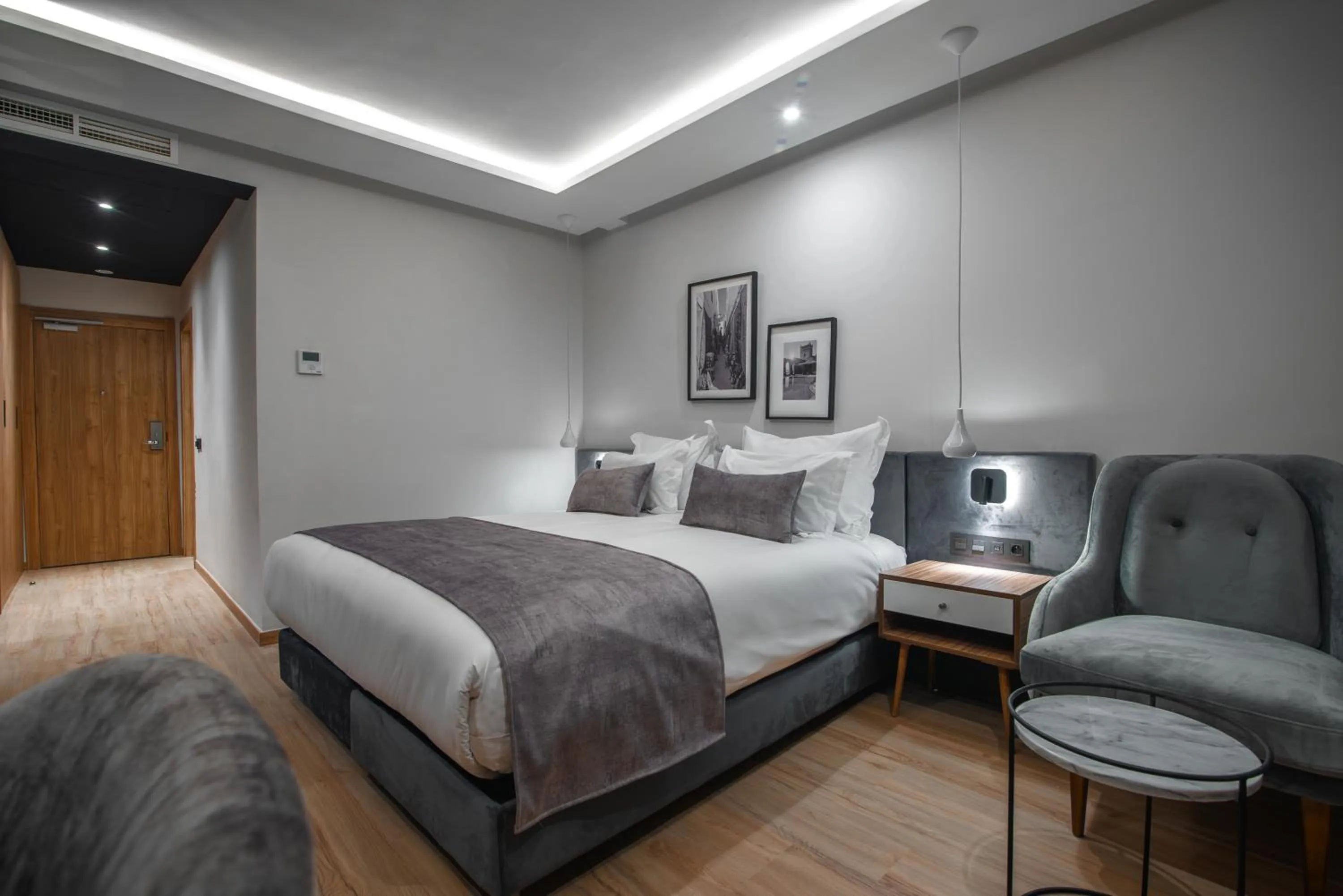 Bed in Dominium Palace