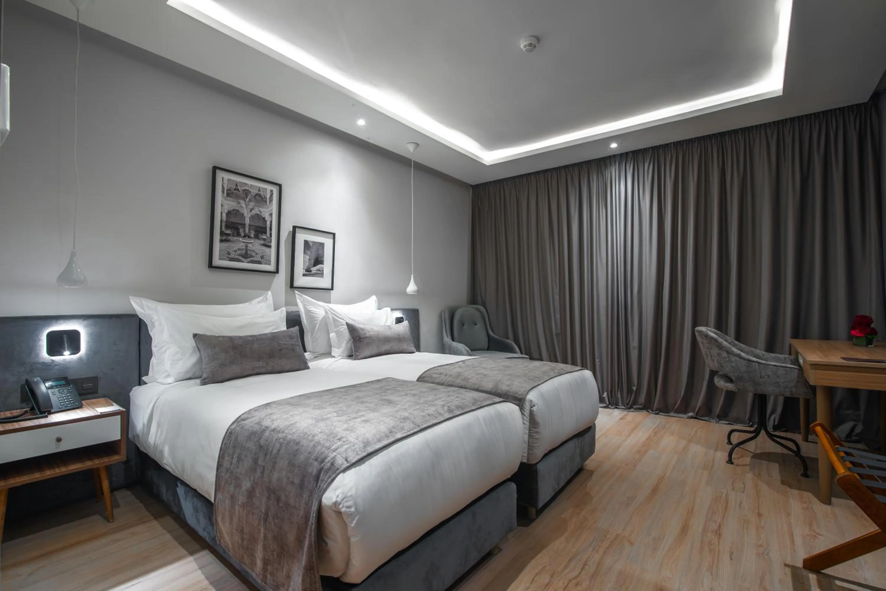 Photo of the whole room, Bed in Dominium Palace