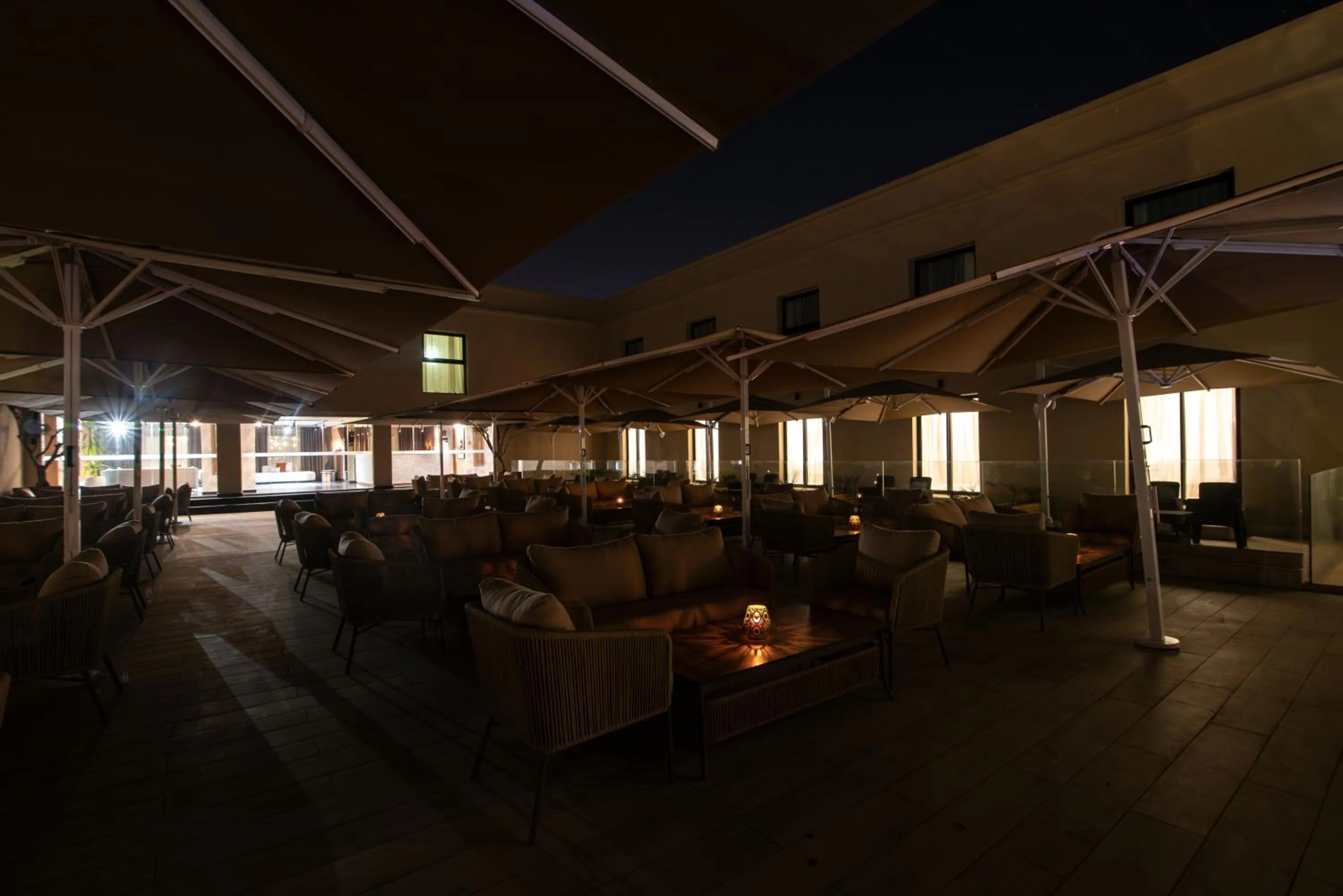 Night in Dominium Palace