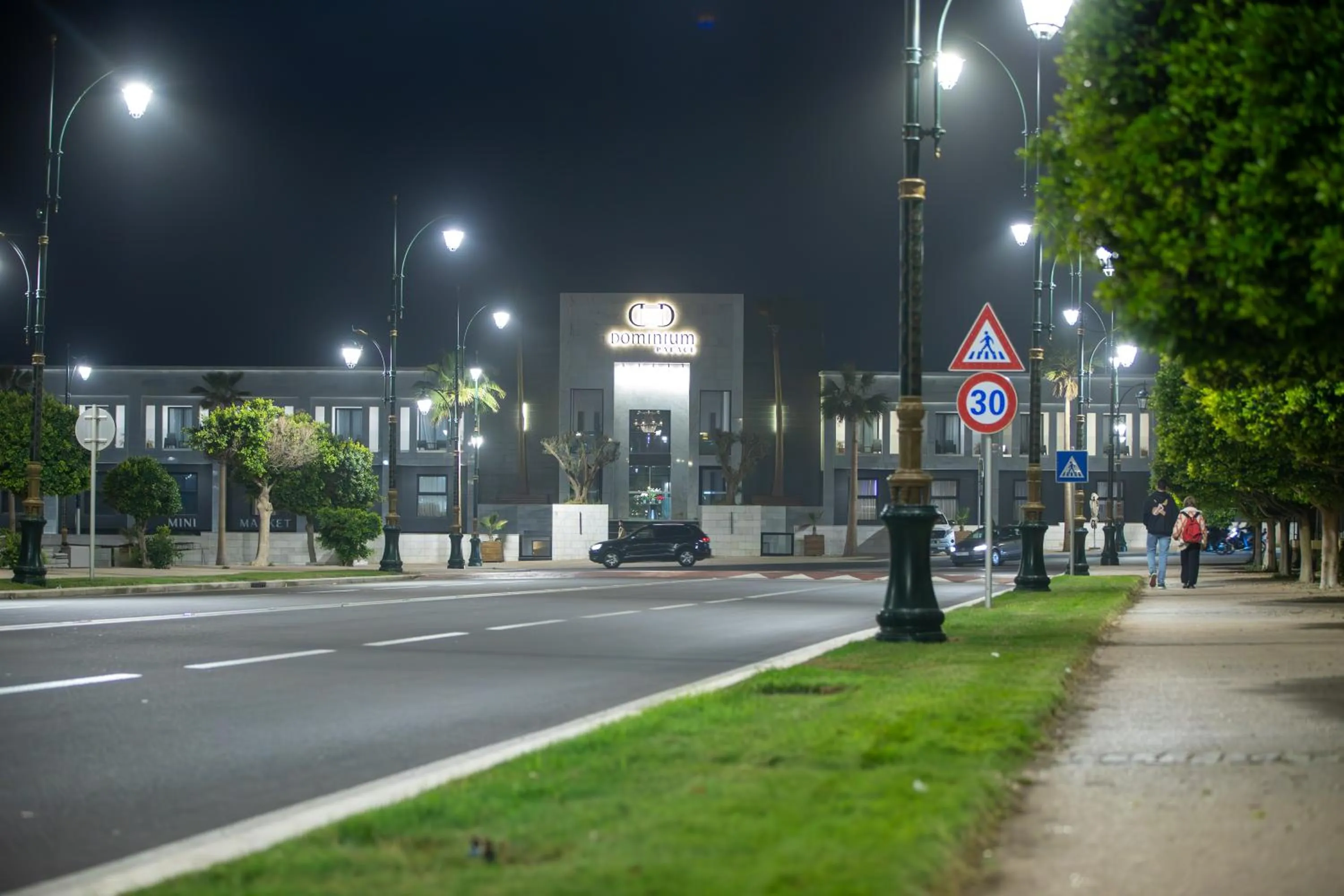 People in Dominium Palace