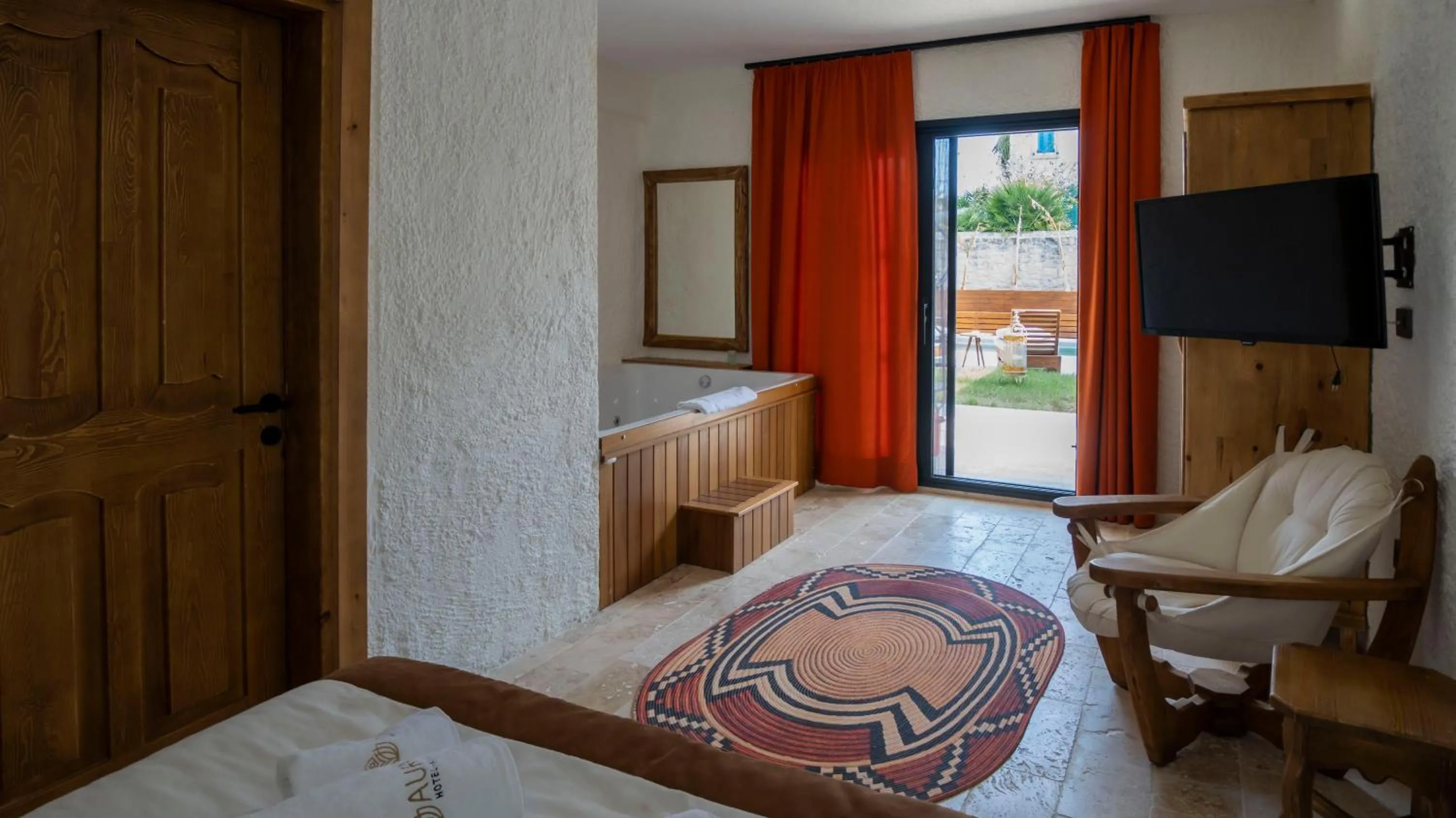 Aura Village Alaçatı