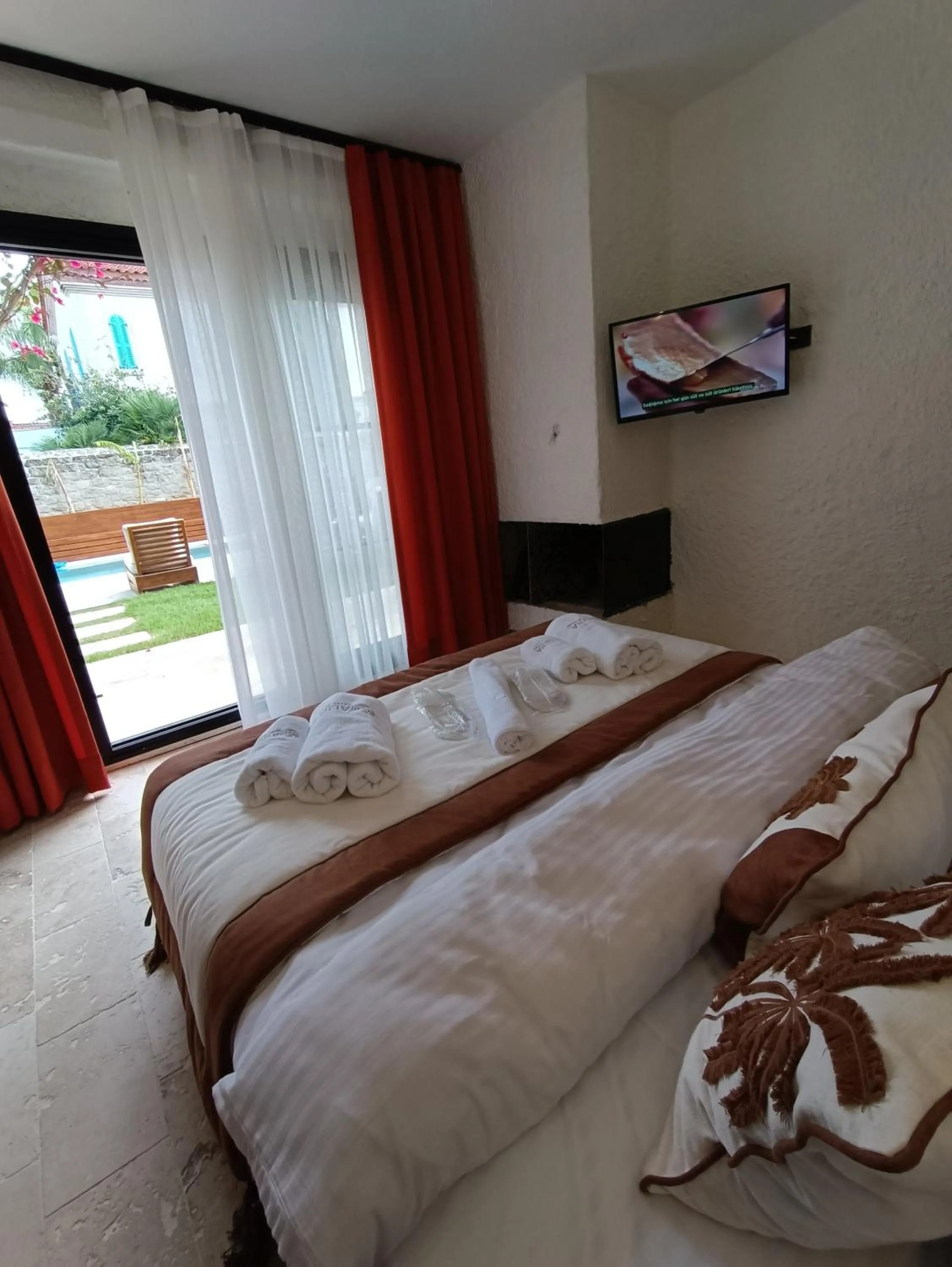 Aura Village Alaçatı