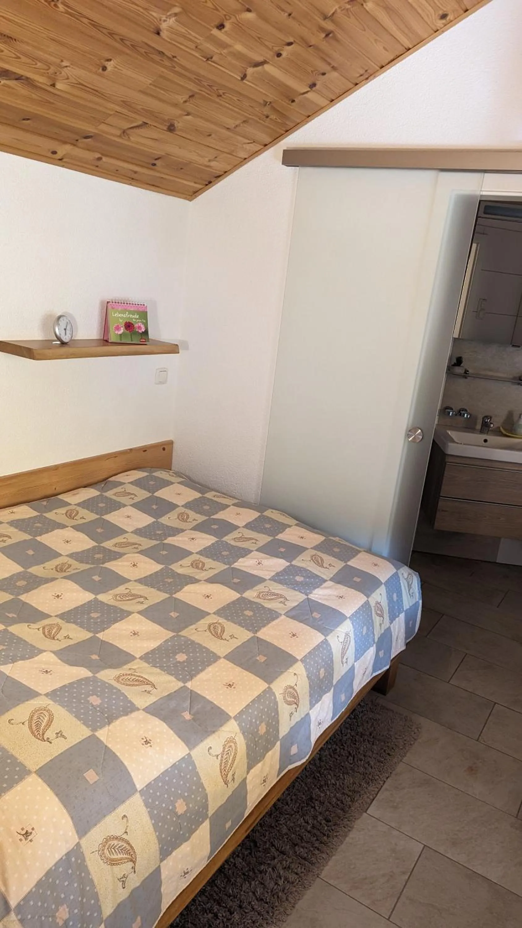 Bed in Ferienhaus Manoury am Klosterbrunnen