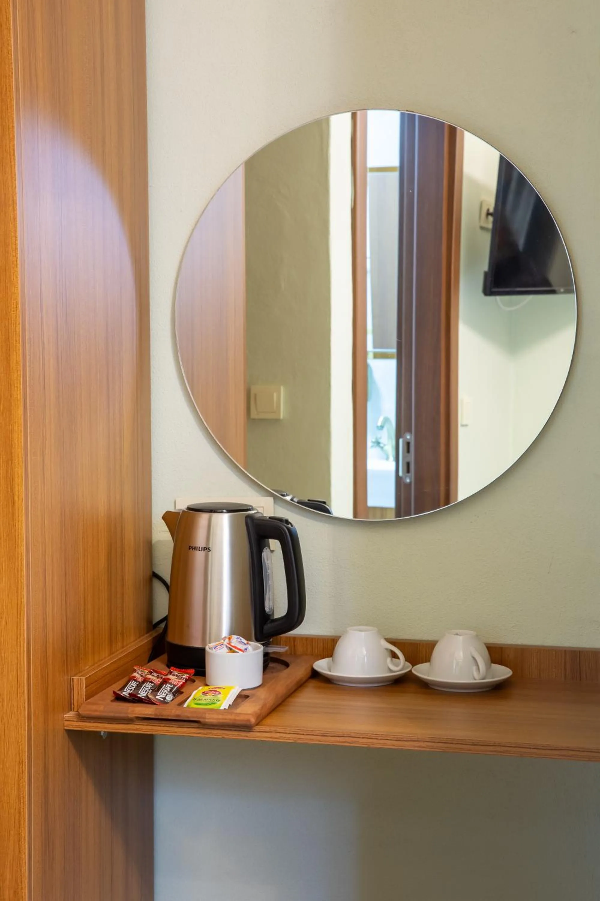Coffee/tea facilities in Sayina Hotel