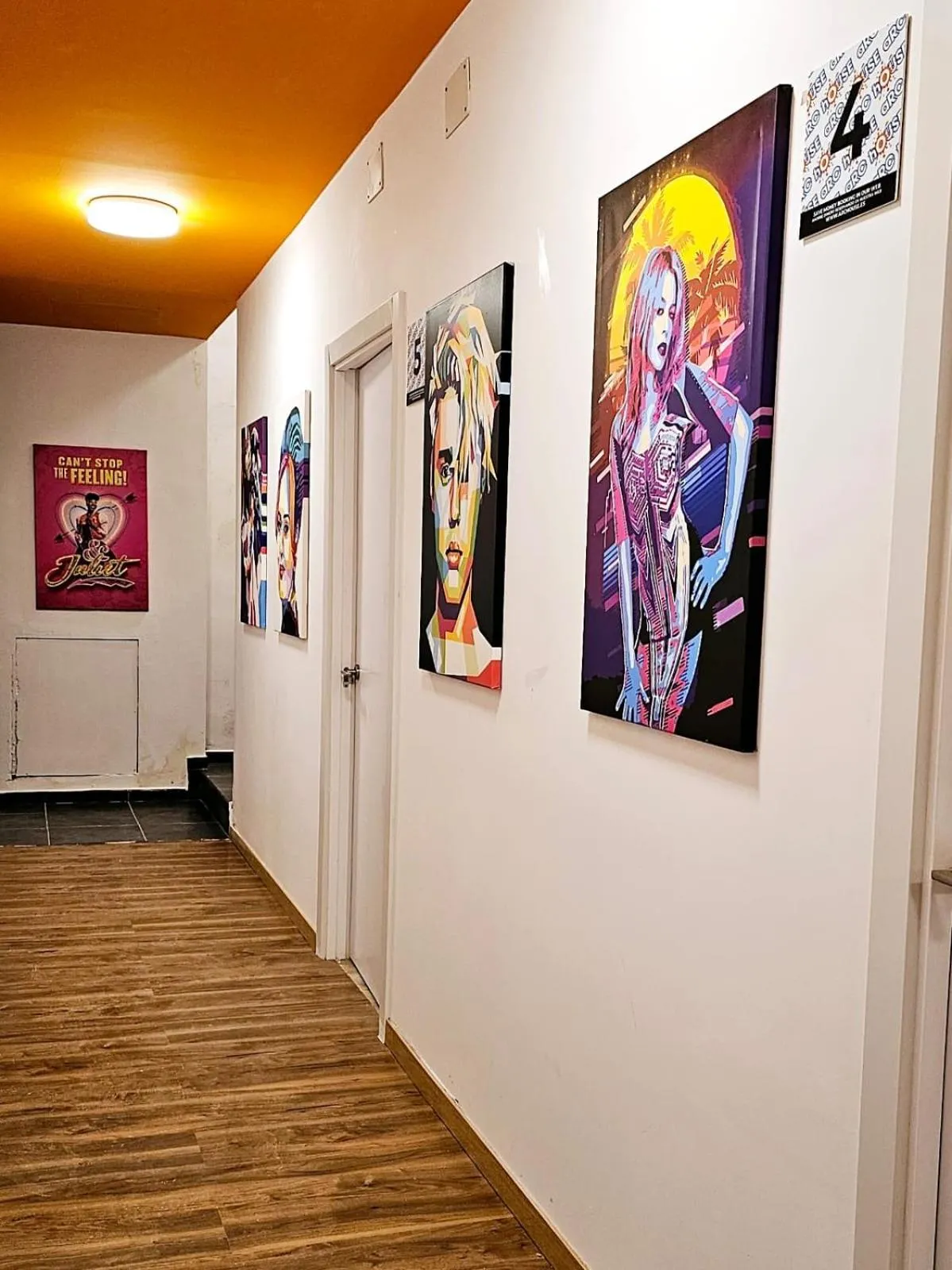 Arc House Pop Art