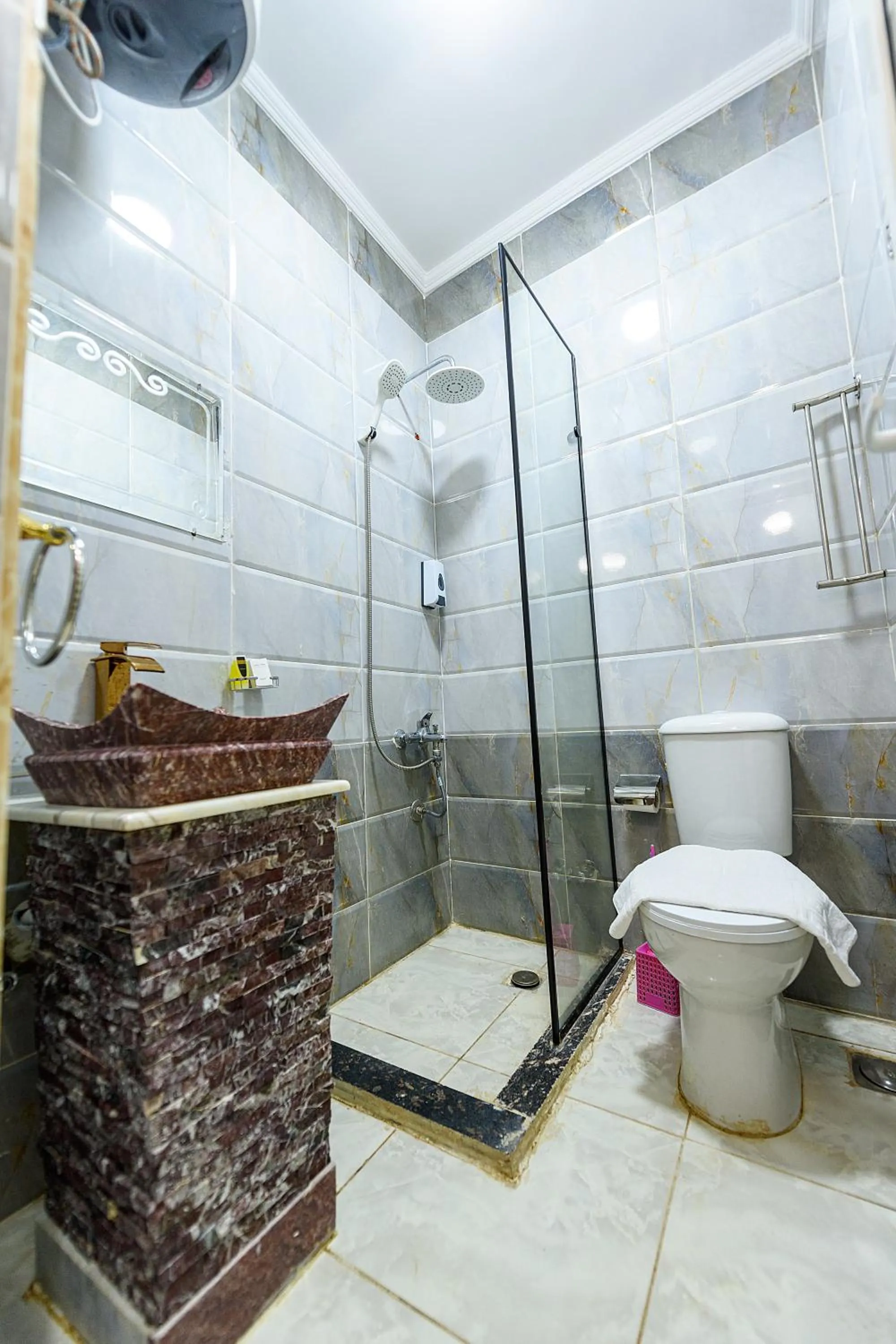 Toilet in Capital Of Pyramids Hotel