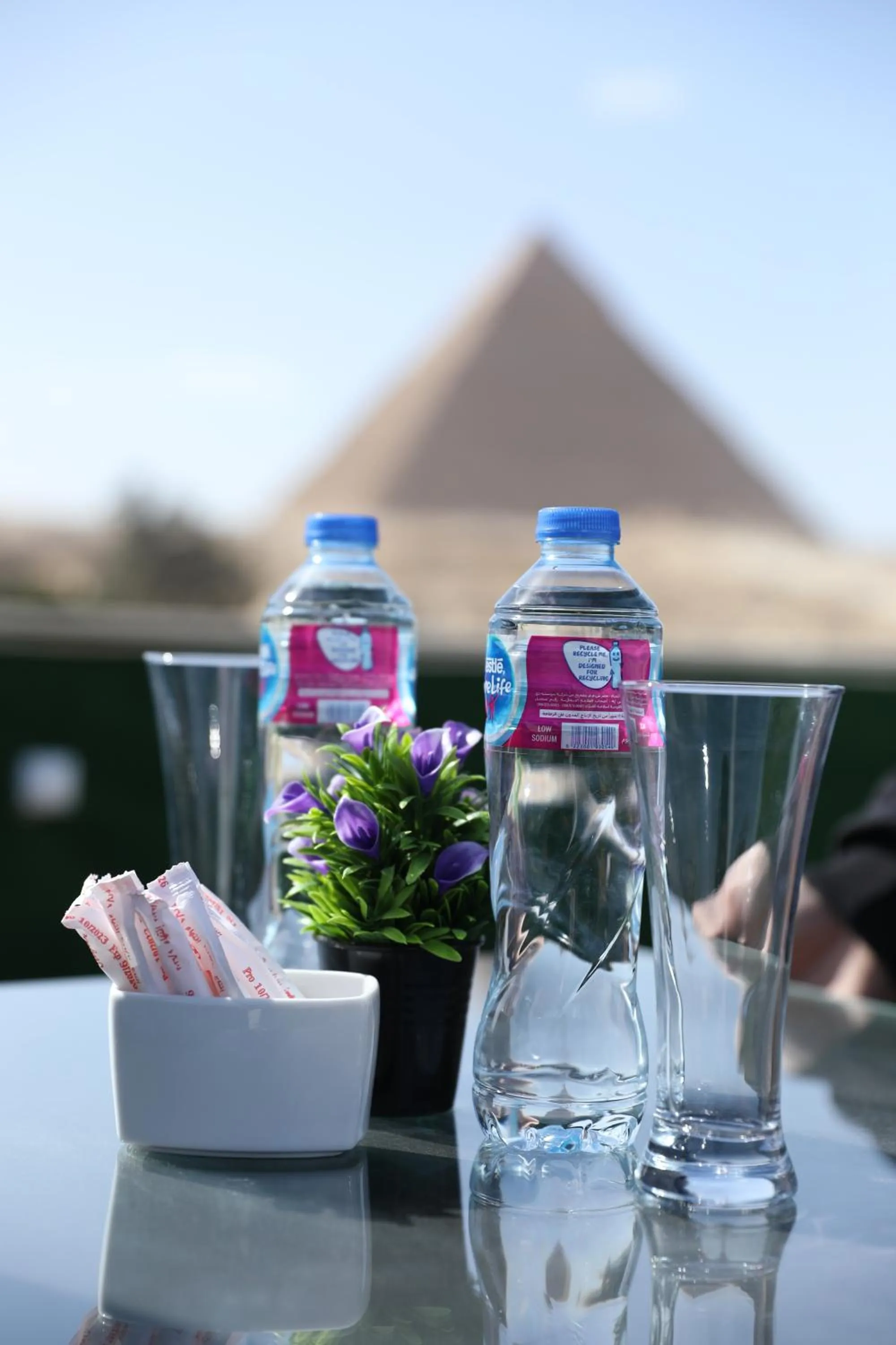 Restaurant/places to eat in Capital Of Pyramids Hotel