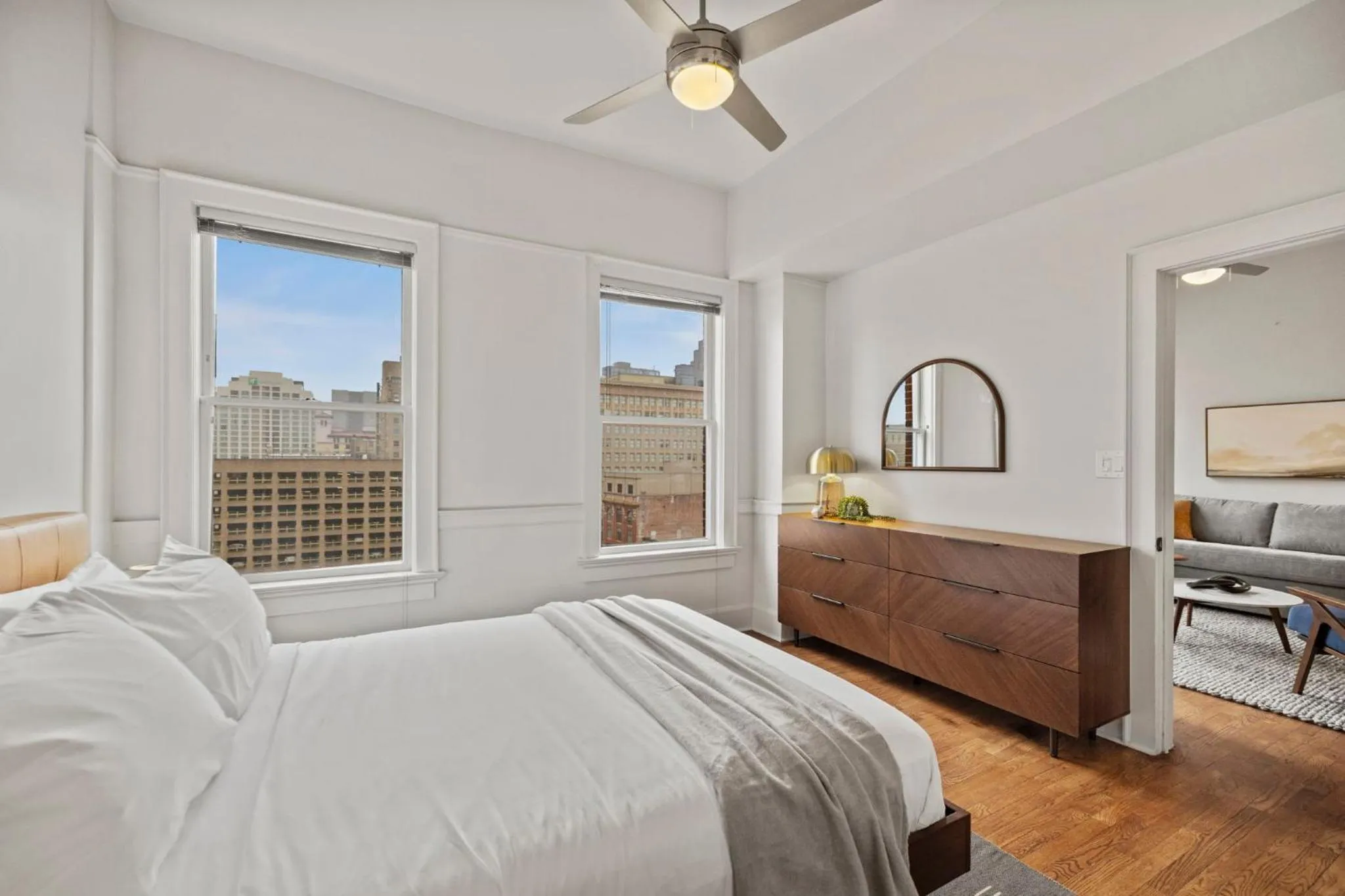 Bed in The Maverick, powered by Placemakr - River Walk