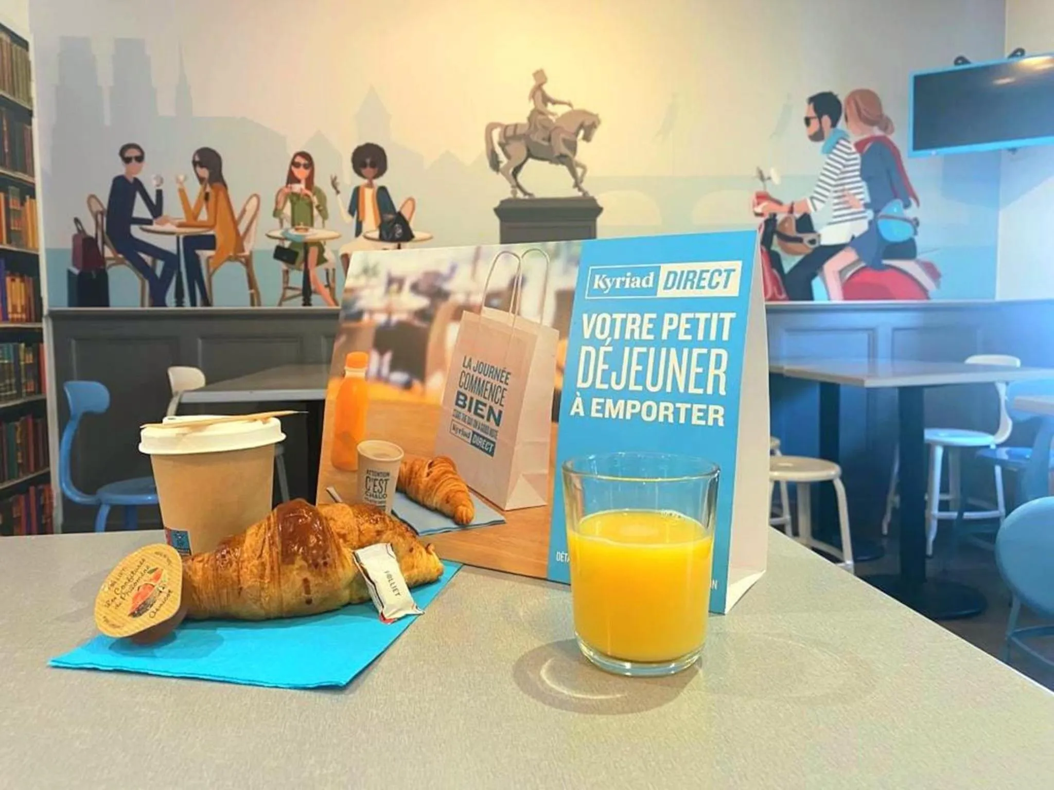 Breakfast in KYRIAD DIRECT Orleans - La Chapelle St Mesmin