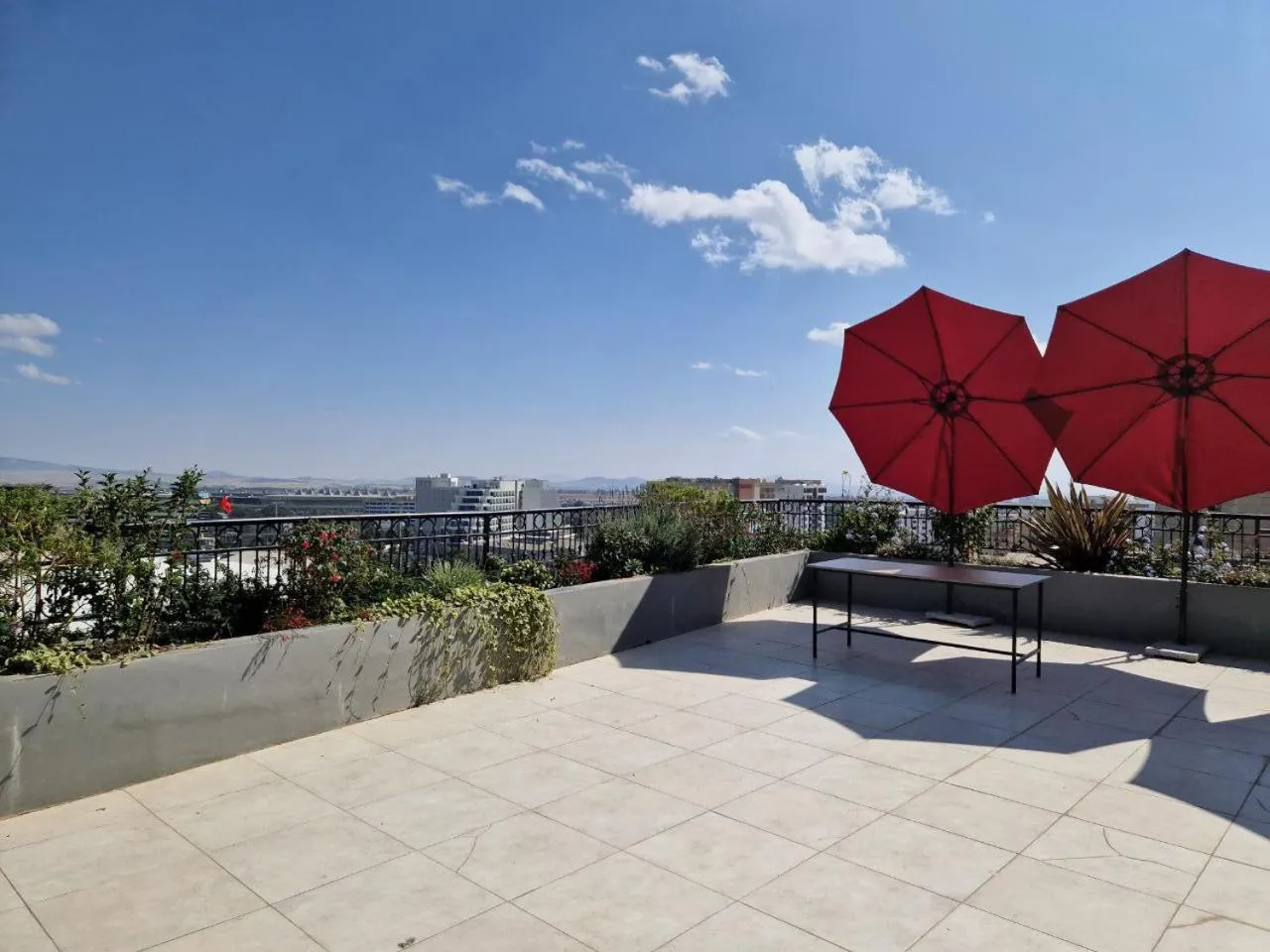 Zemilo Hotel Apartment