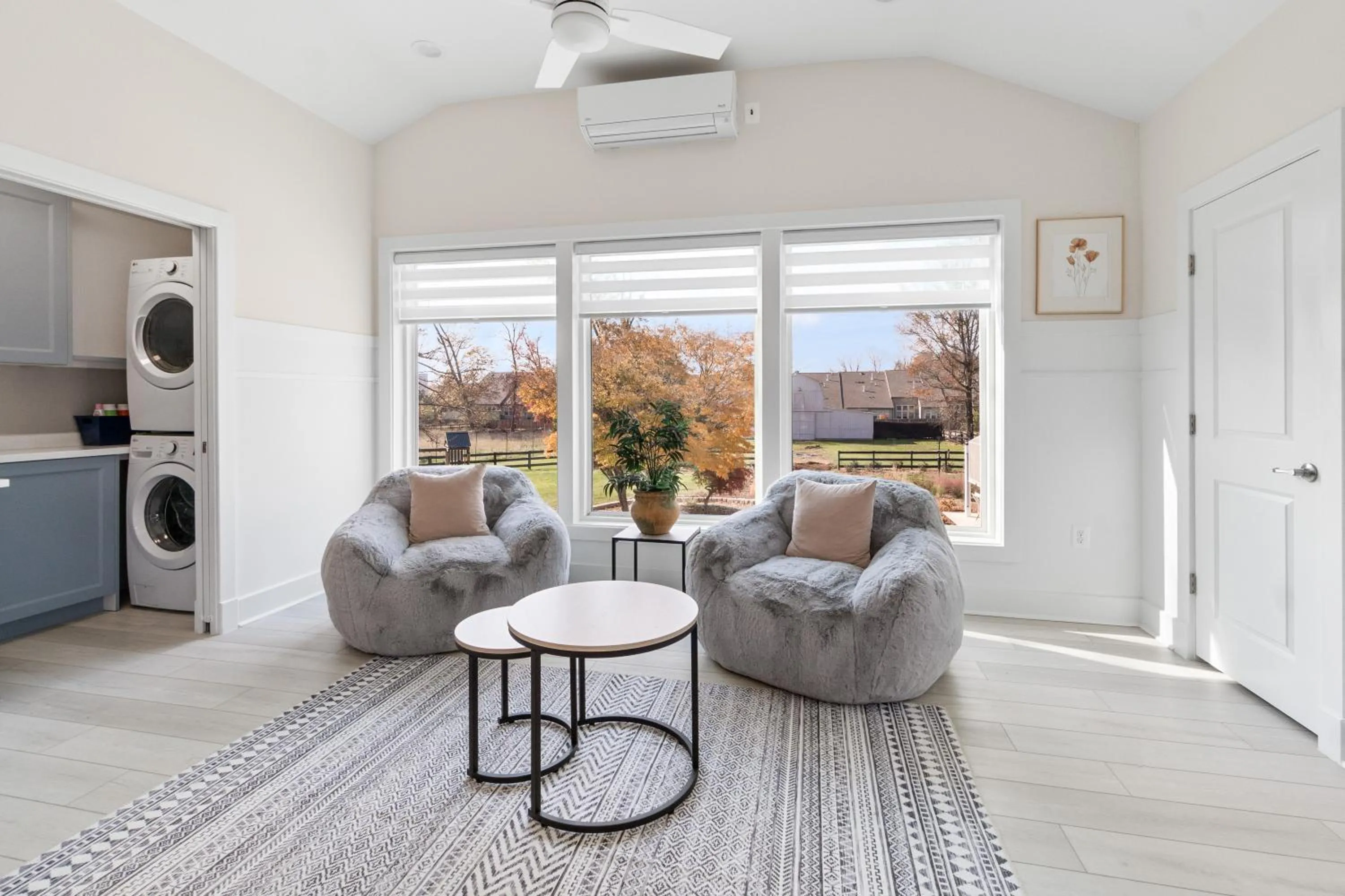 Seating area in The Rest at Potomac Farms