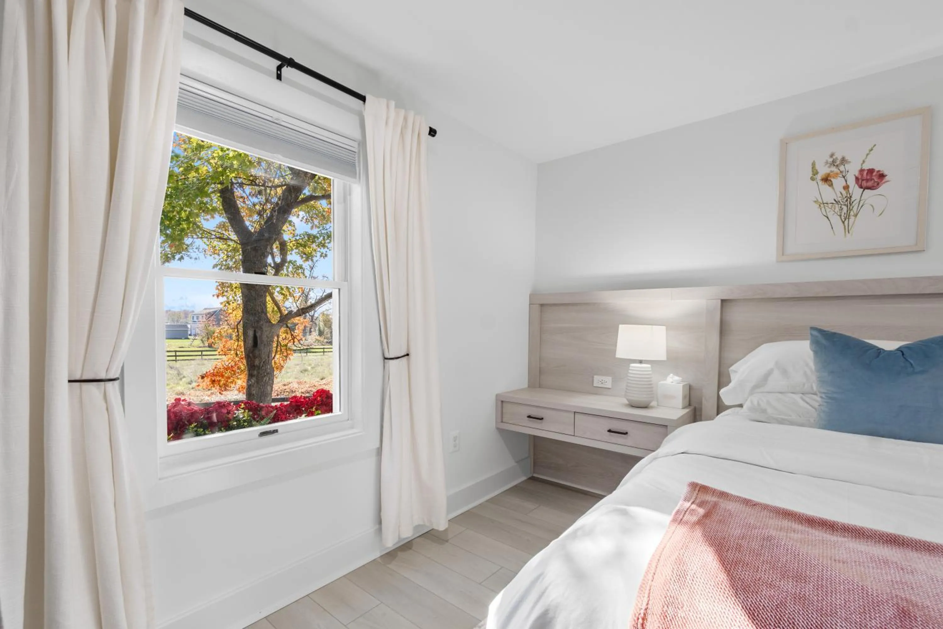 Bedroom, Bed in The Rest at Potomac Farms