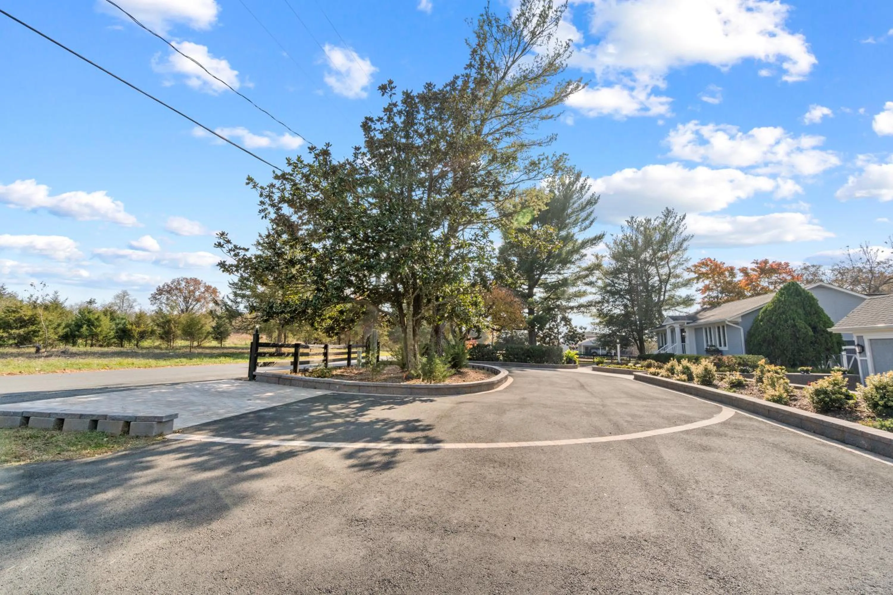 Parking in The Rest at Potomac Farms