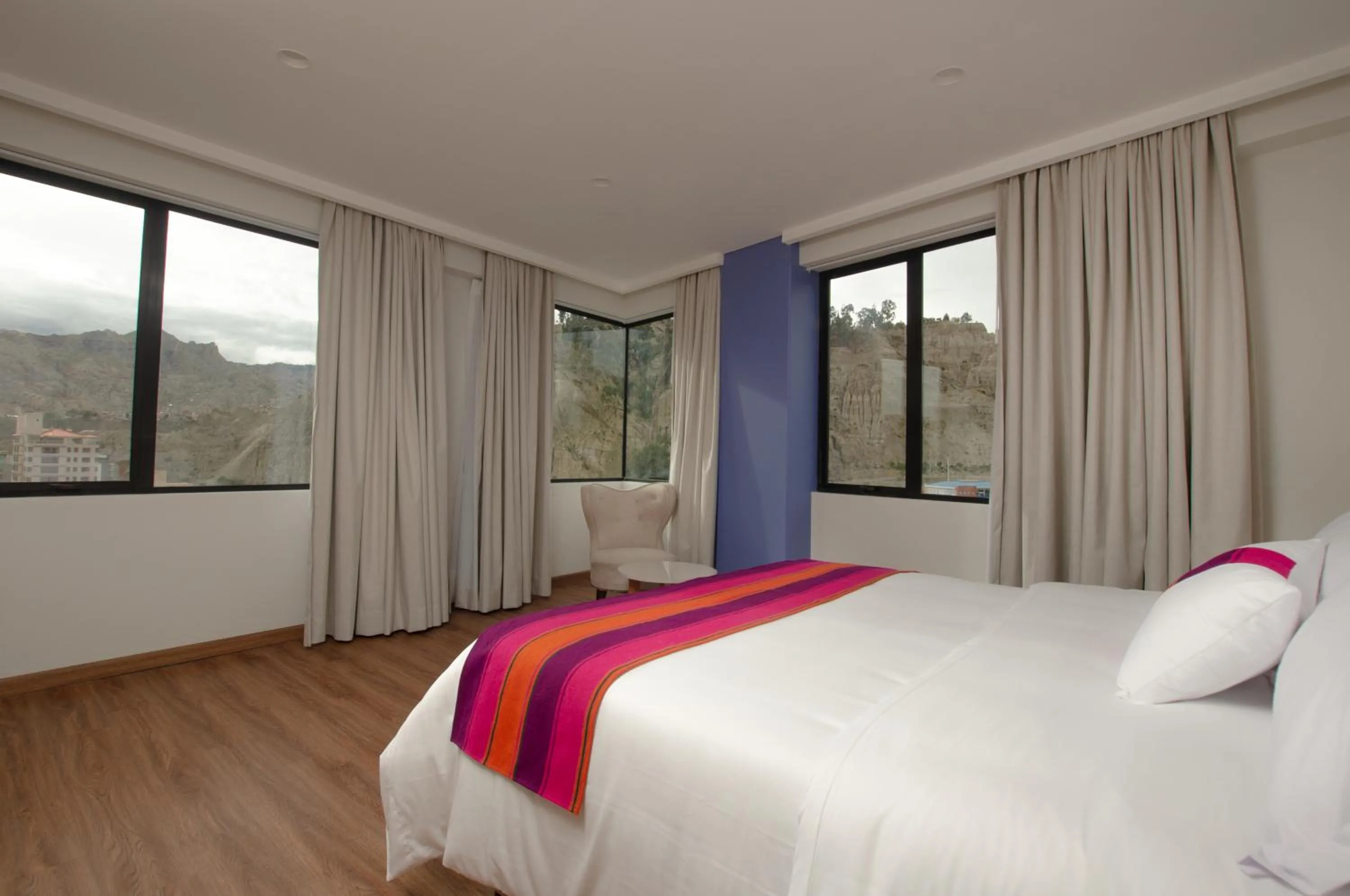 Mountain view, Bed in LAS BRISAS SUR