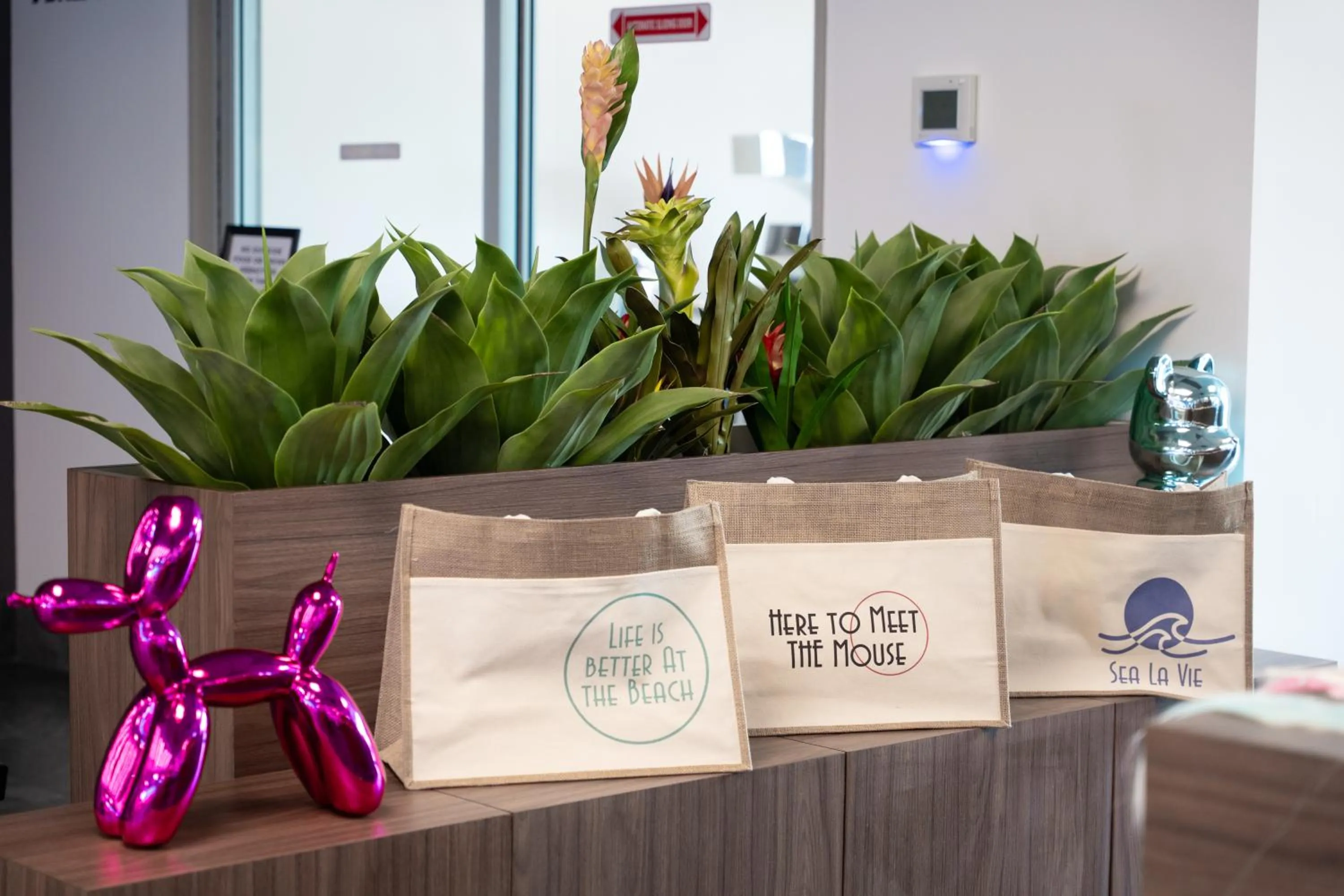 On-site shops in Kompose Boutique Resort @ Theme Parks