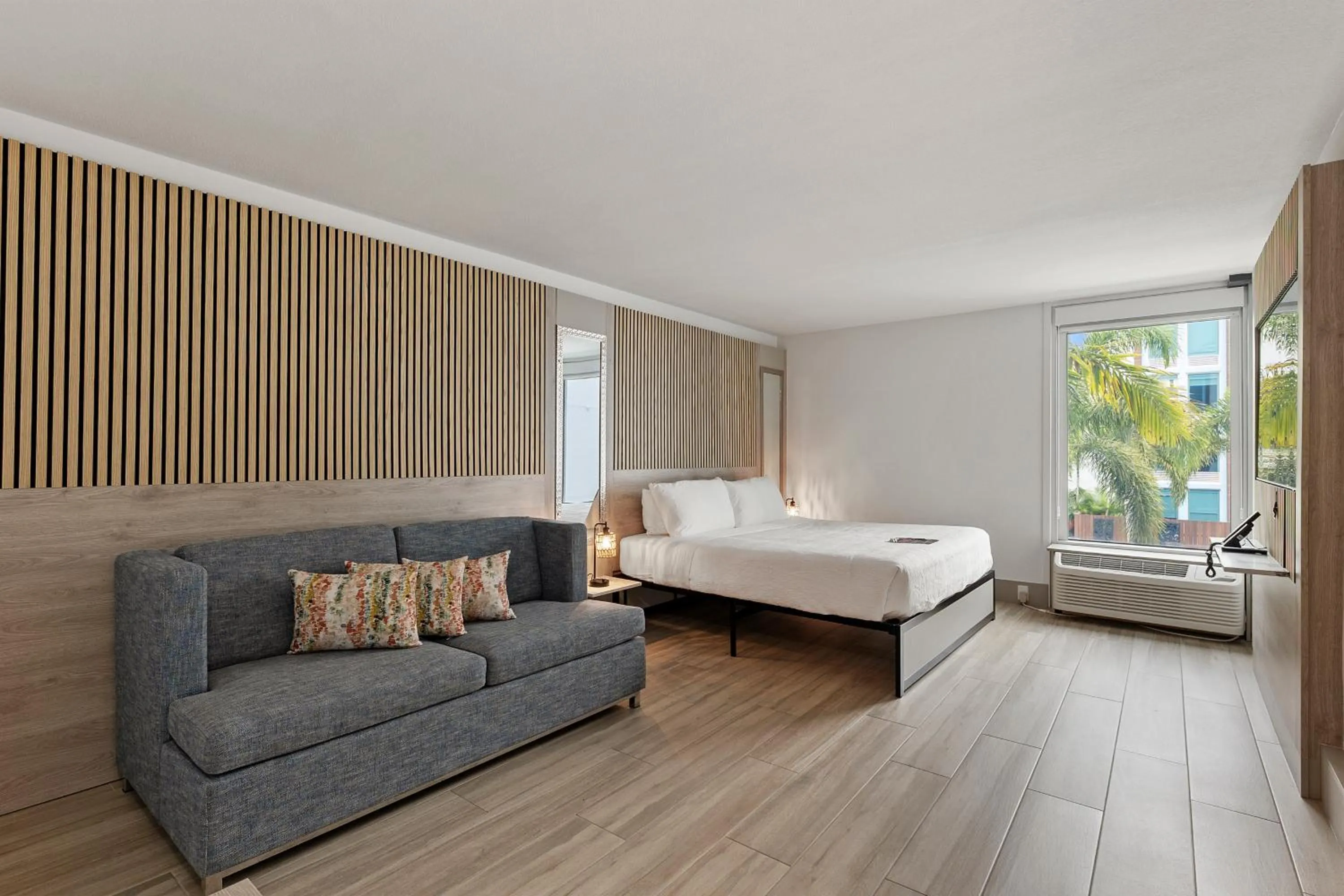 Photo of the whole room, Bed in Kompose Boutique Resort @ Theme Parks