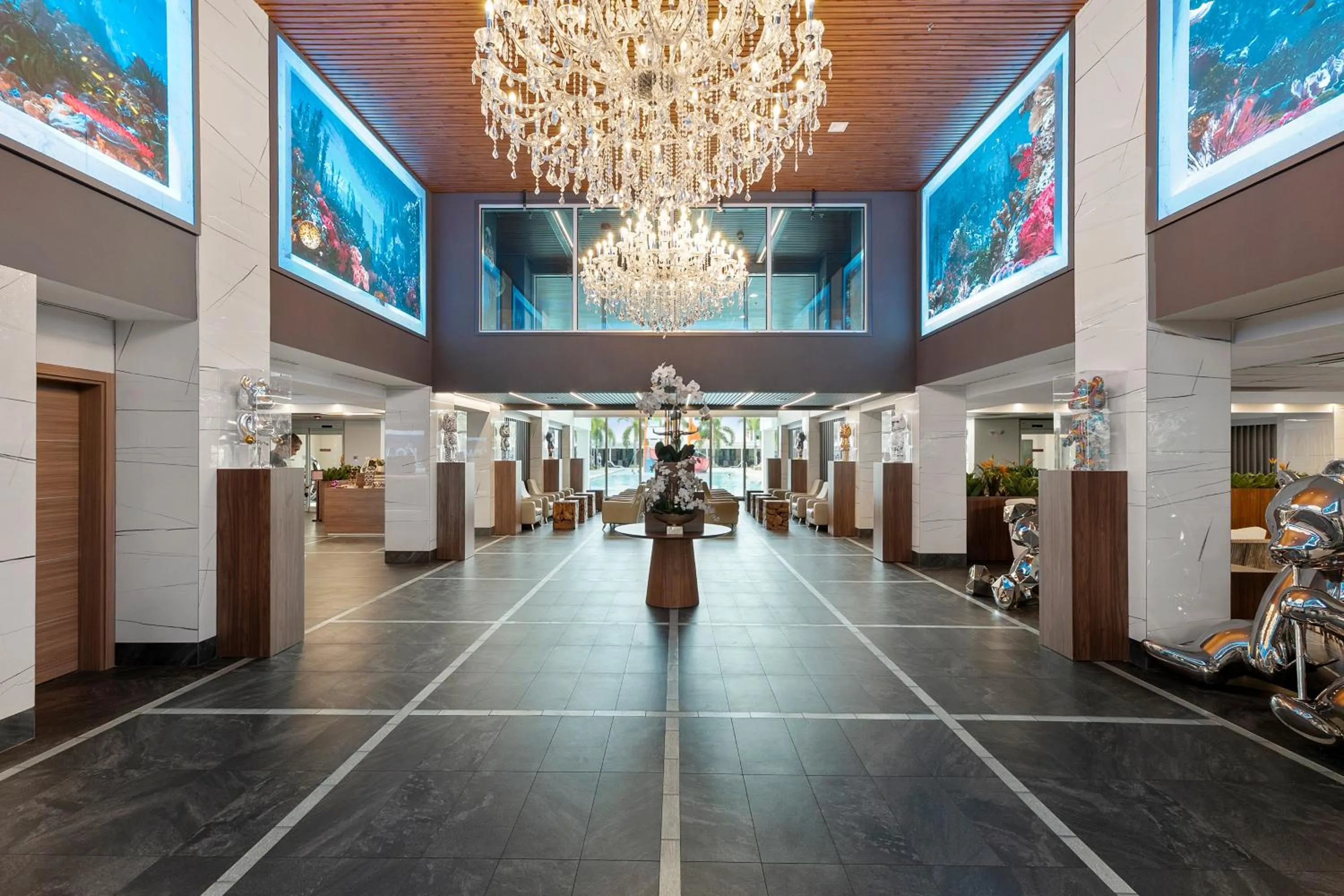 Property building in Kompose Boutique Resort @ Theme Parks