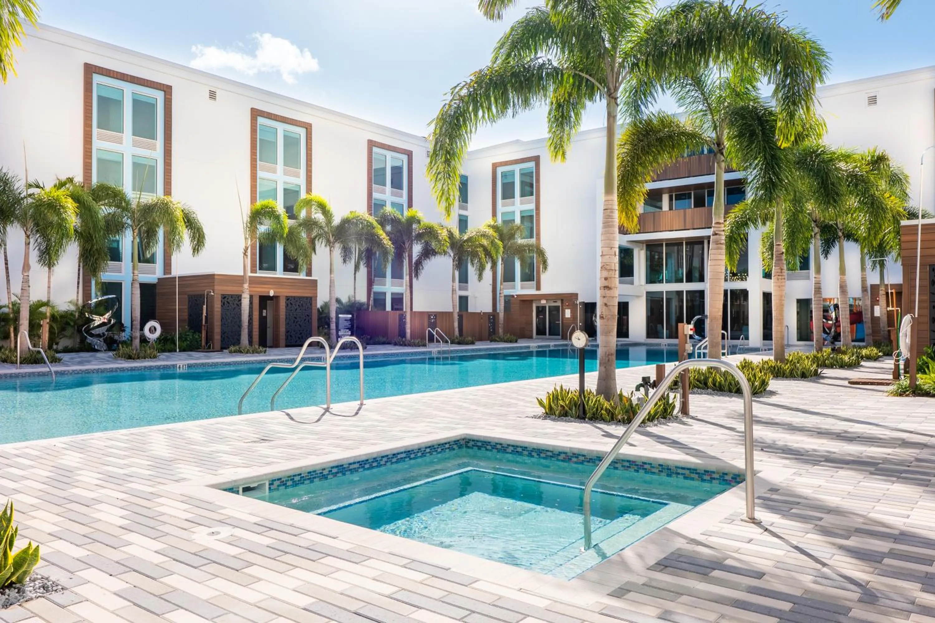 Property building in Kompose Boutique Resort @ Theme Parks