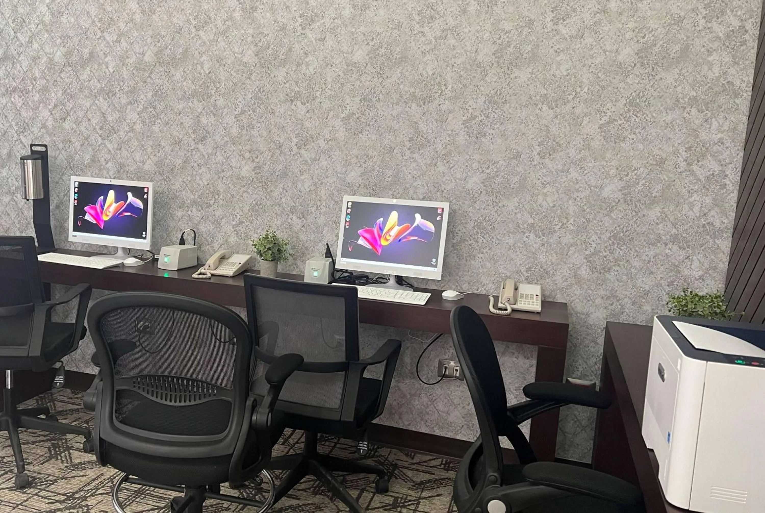 Business facilities in La Quinta by Wyndham Reynosa