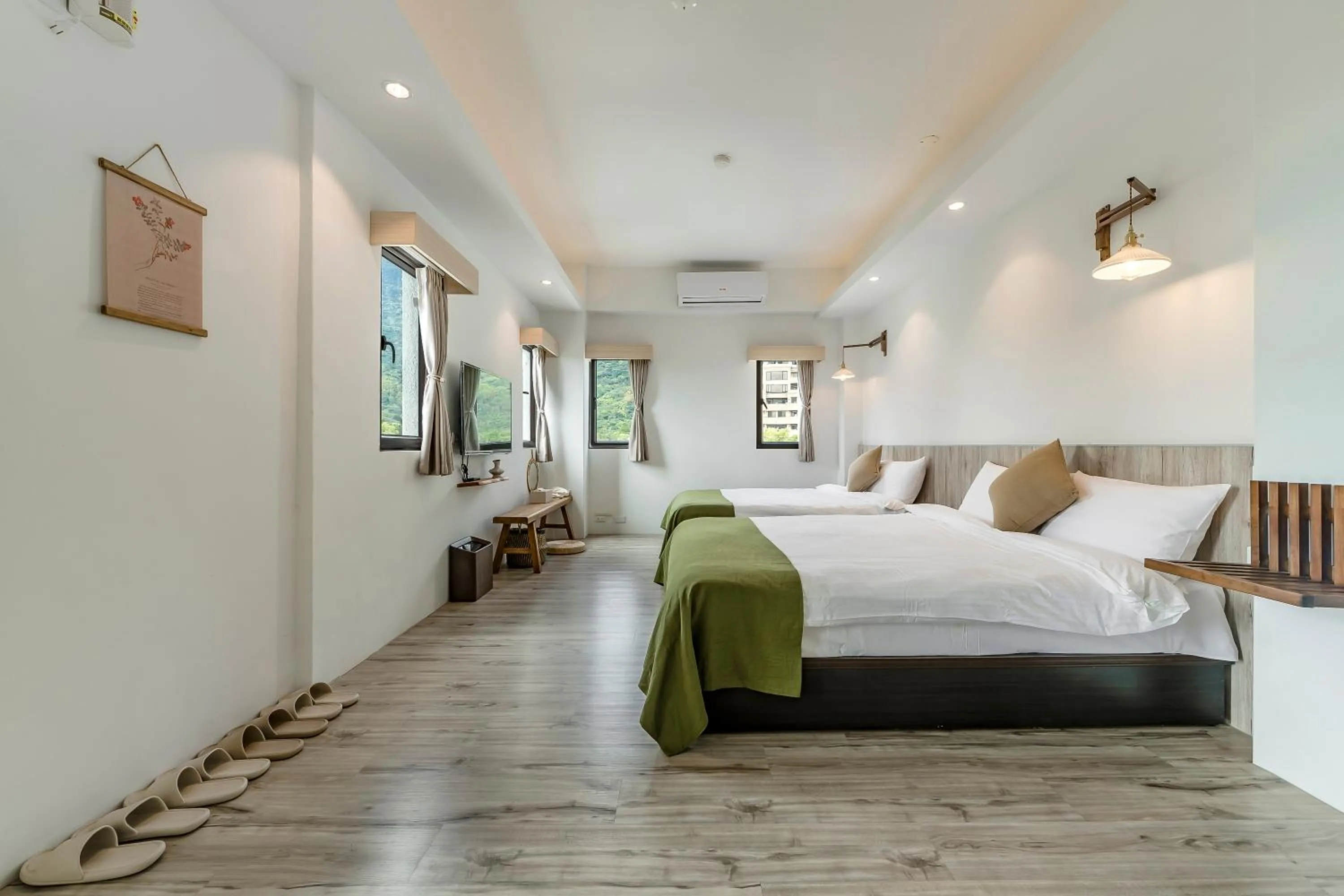 Photo of the whole room, Bed in Kuma B&B