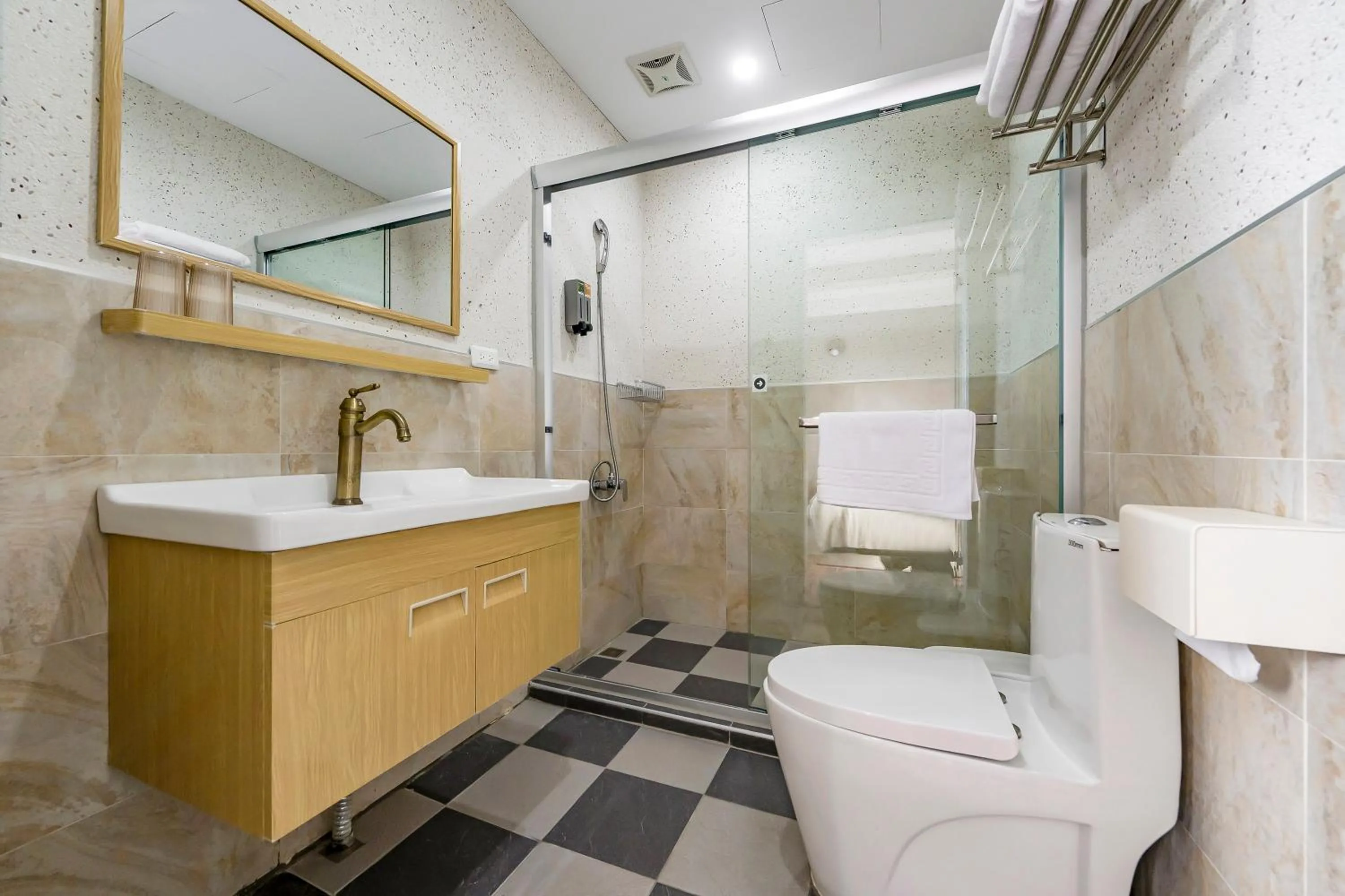 Bathroom in Kuma B&B