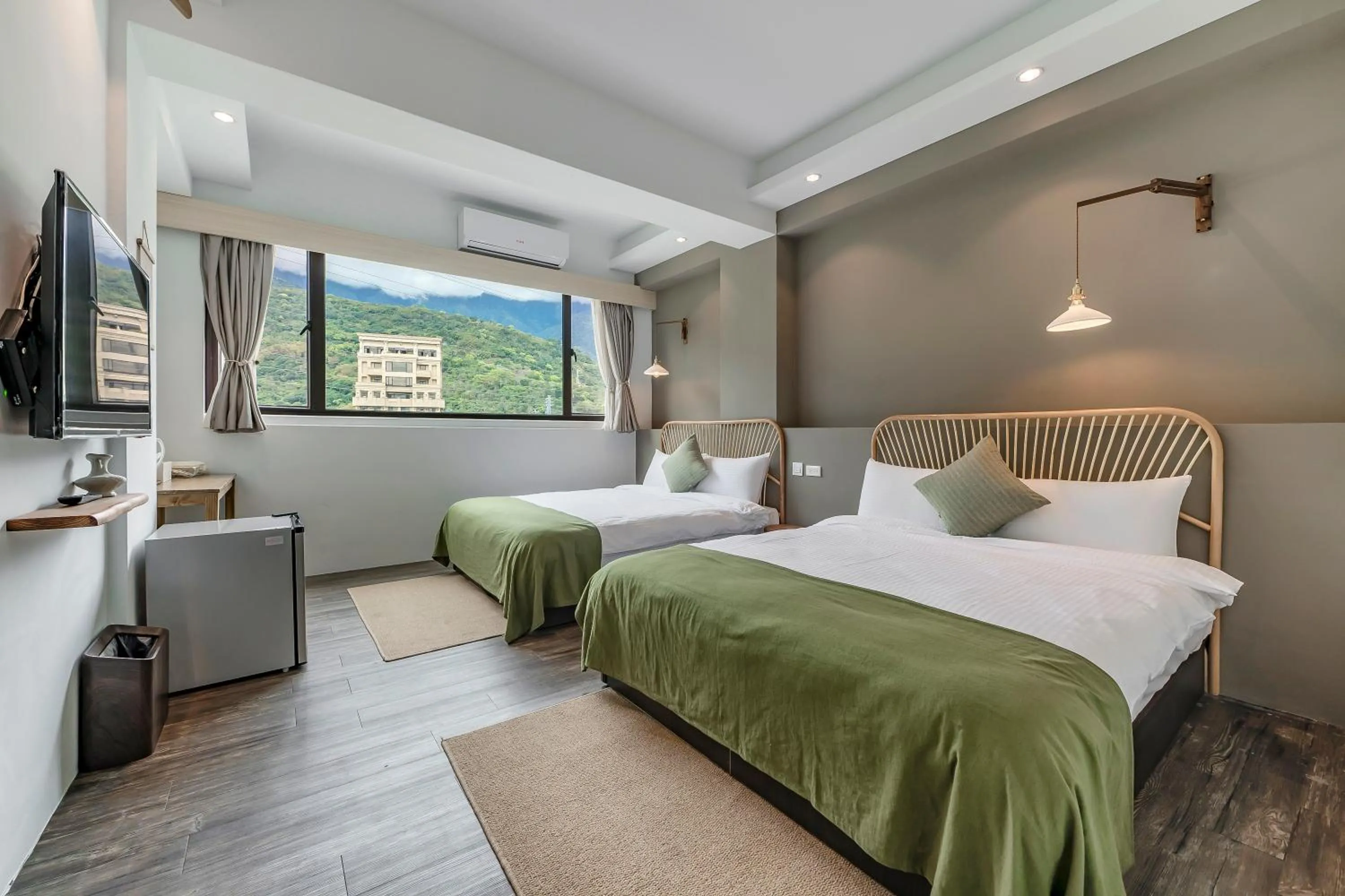 Photo of the whole room, Bed in Kuma B&B