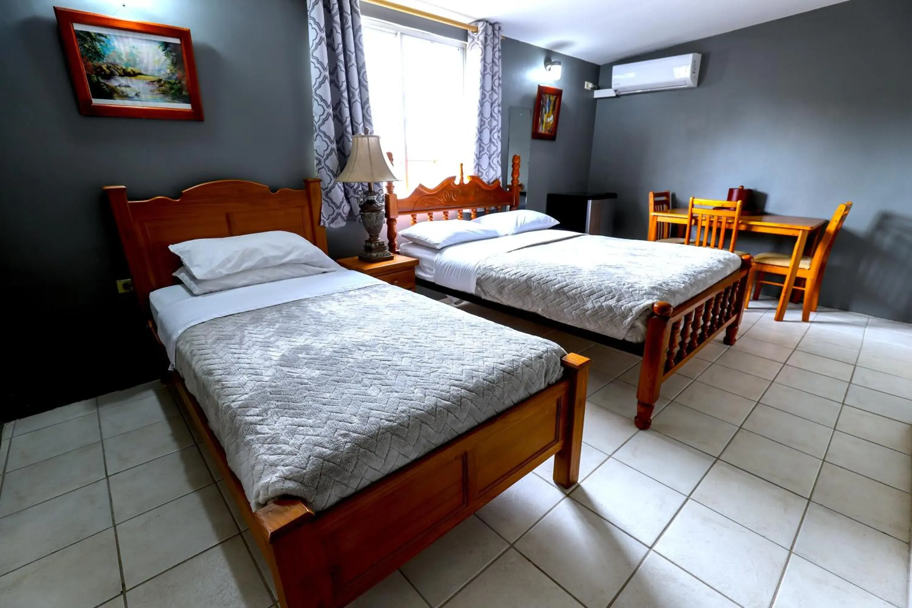 Triple Room with Private Bathroom in Airport Inn Triple Room with Private Bathroom in Airport Inn