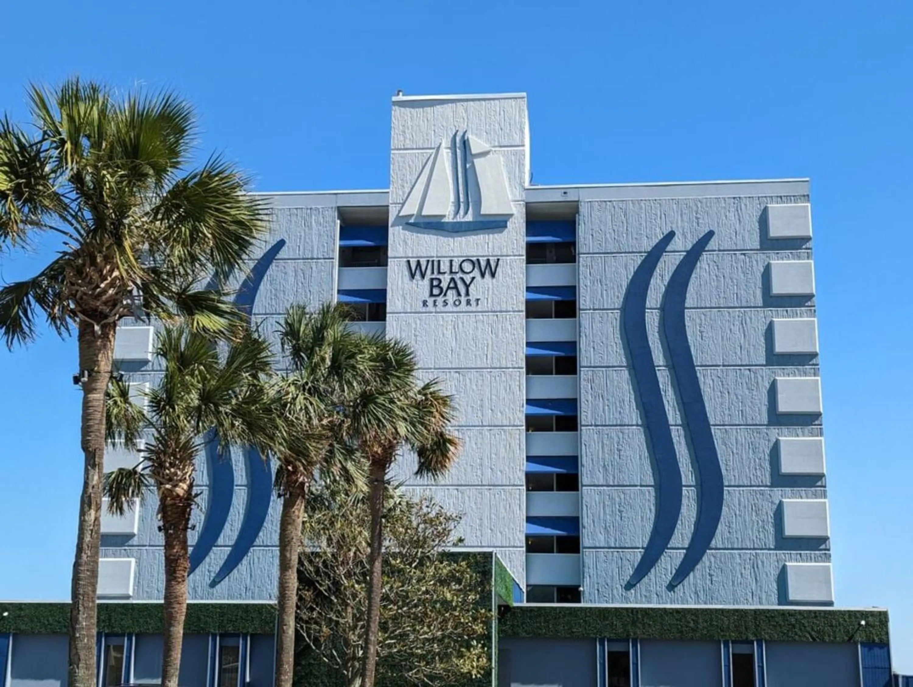 Property building in Willow Bay Resort