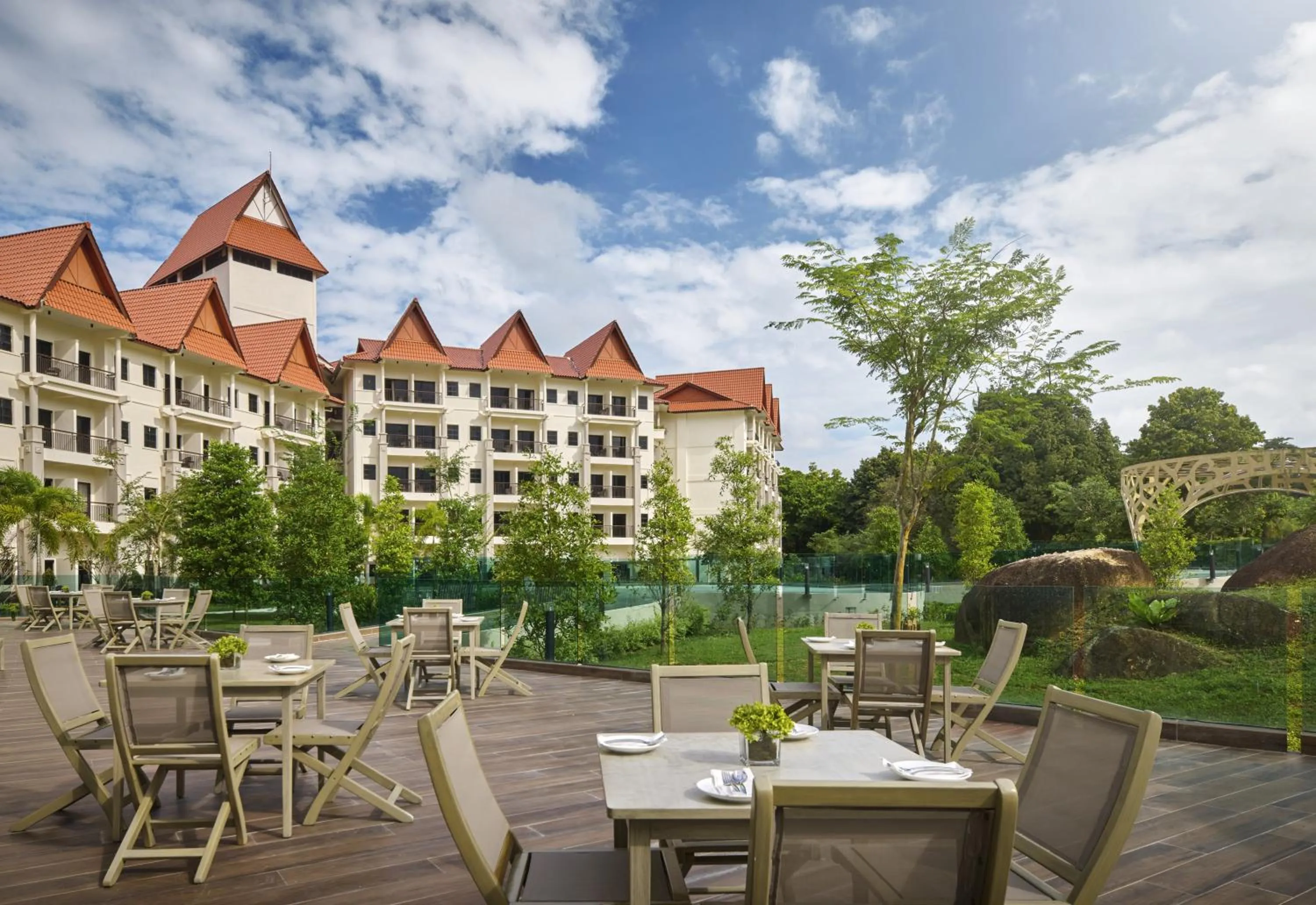 Restaurant/places to eat in PARKROYAL A'FAMOSA MELAKA RESORT