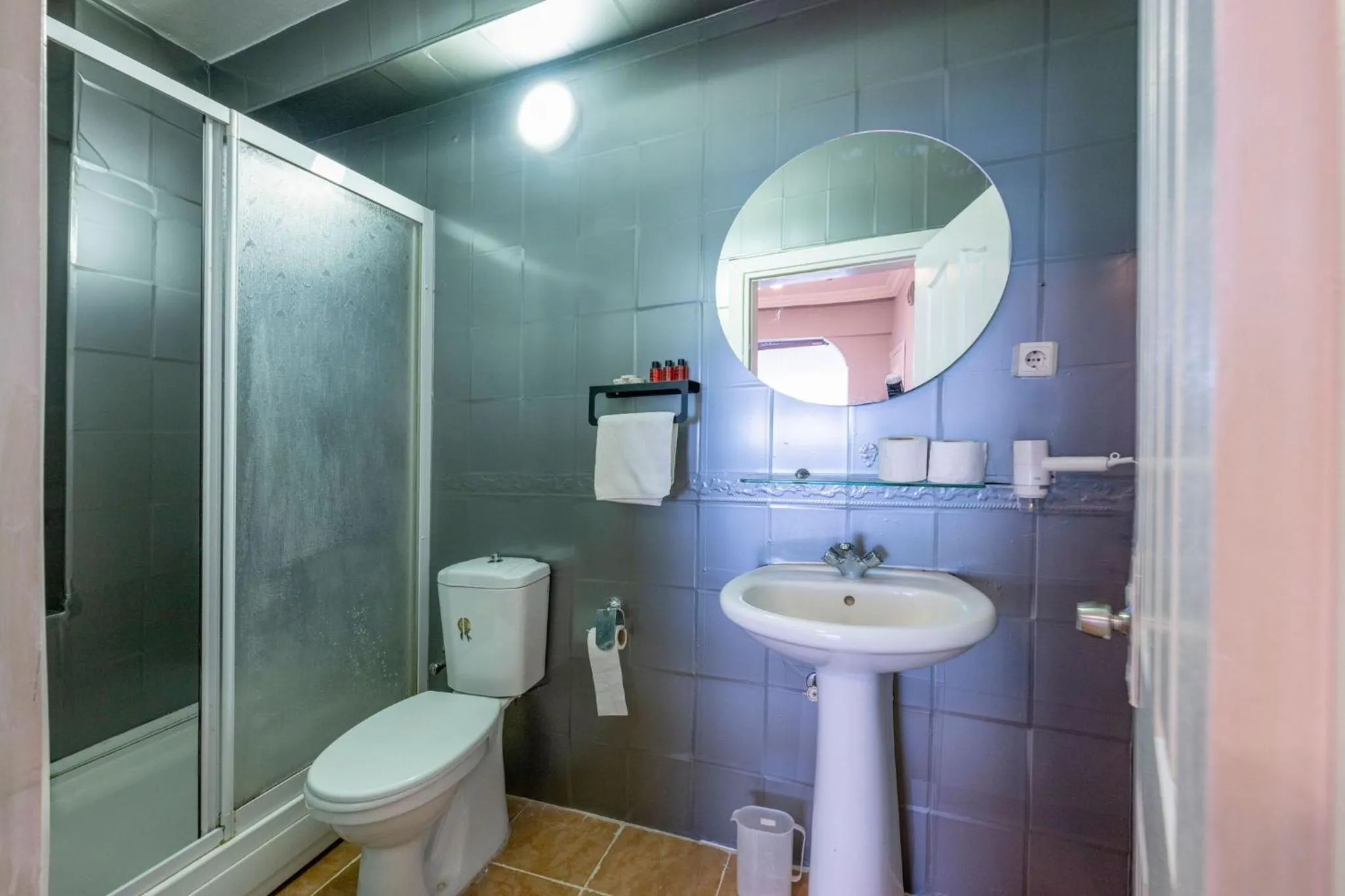 Shower in Saray Boutique Hotel Laleli