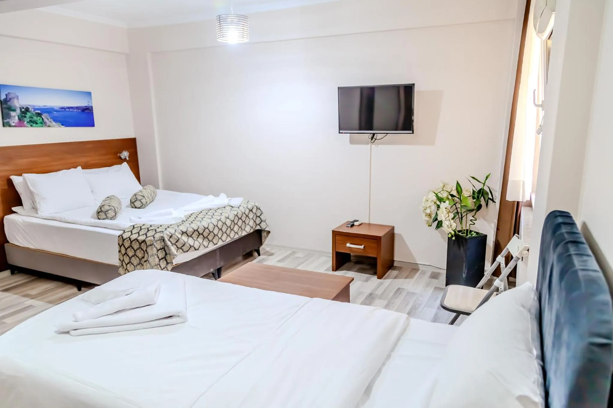 Photo of the whole room, Bed in City Hall Apart Hotel Sultanahmet