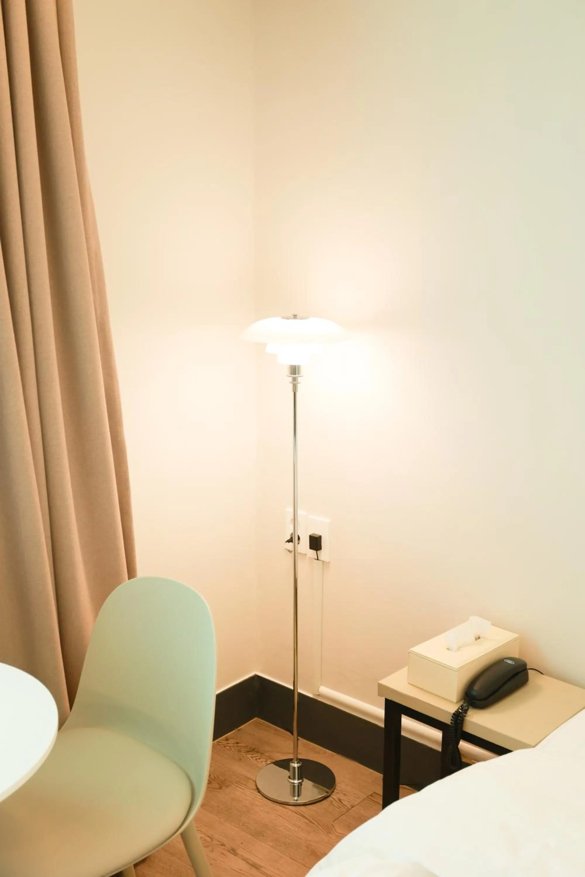 Bed in Hotel Myeongji