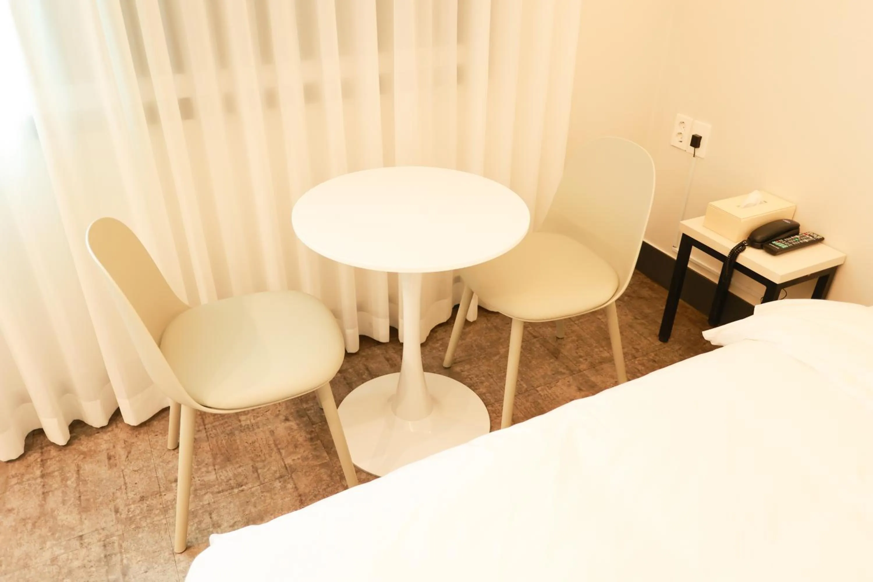 Bed in Hotel Myeongji