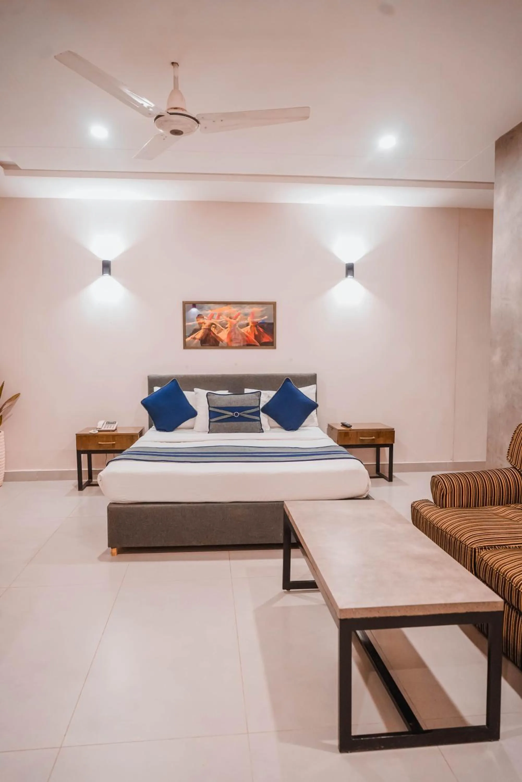 Bed in The Garden Hotel